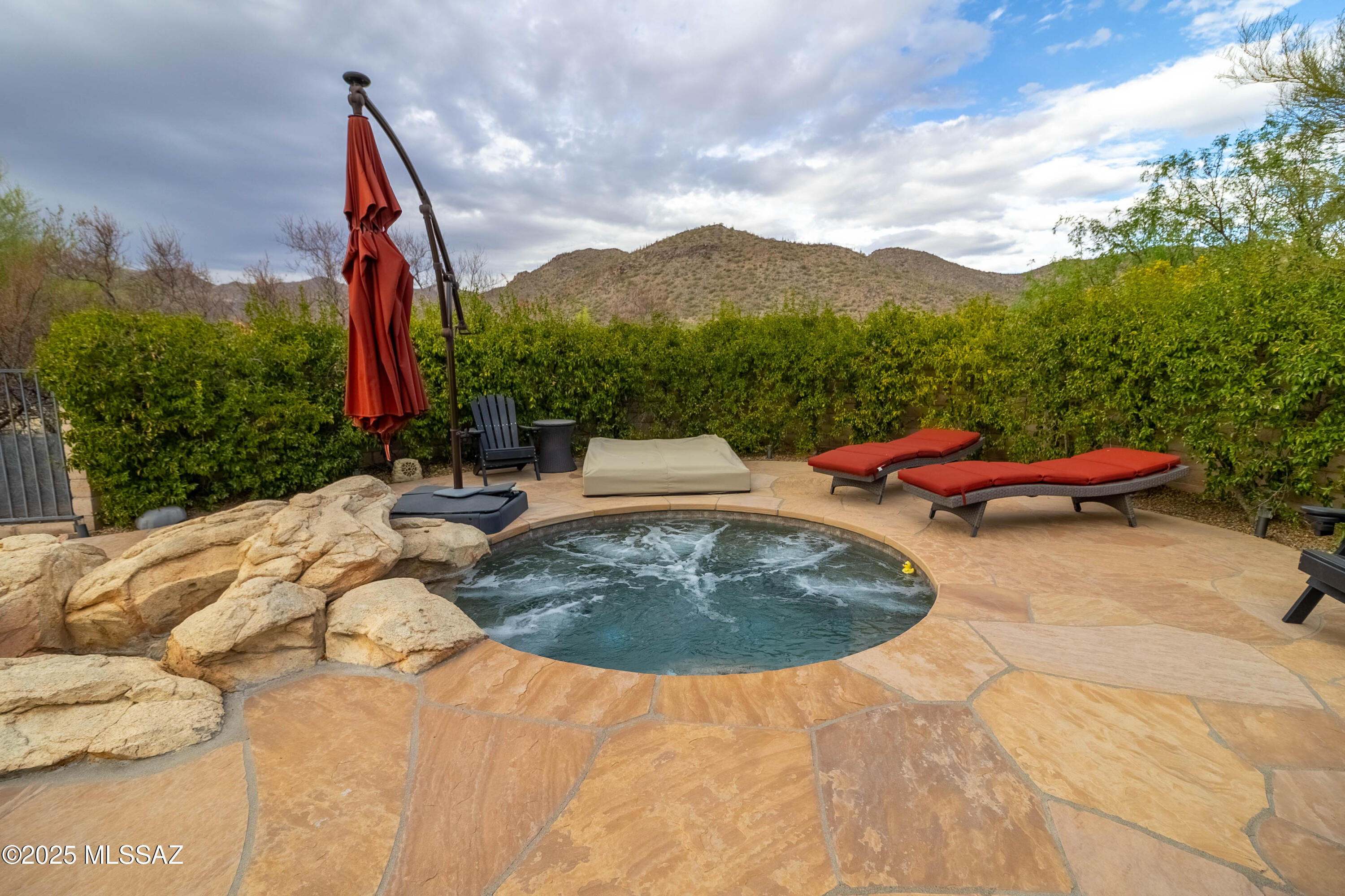 Dos Lagos at Dove Mountain (1-91) - Residential