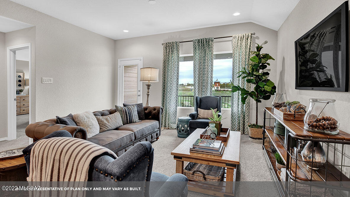 Saguaro Bloom SQ20180540069 - Residential