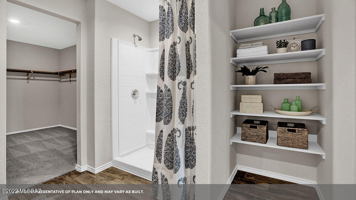 Saguaro Bloom SQ20180540069 - Residential