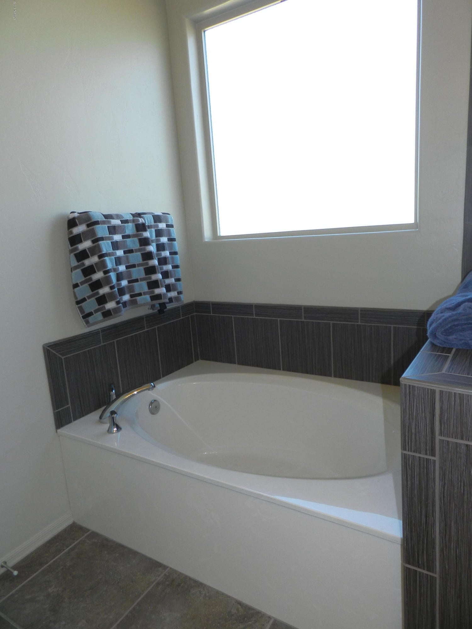 Mariposa Trail - Residential Lease