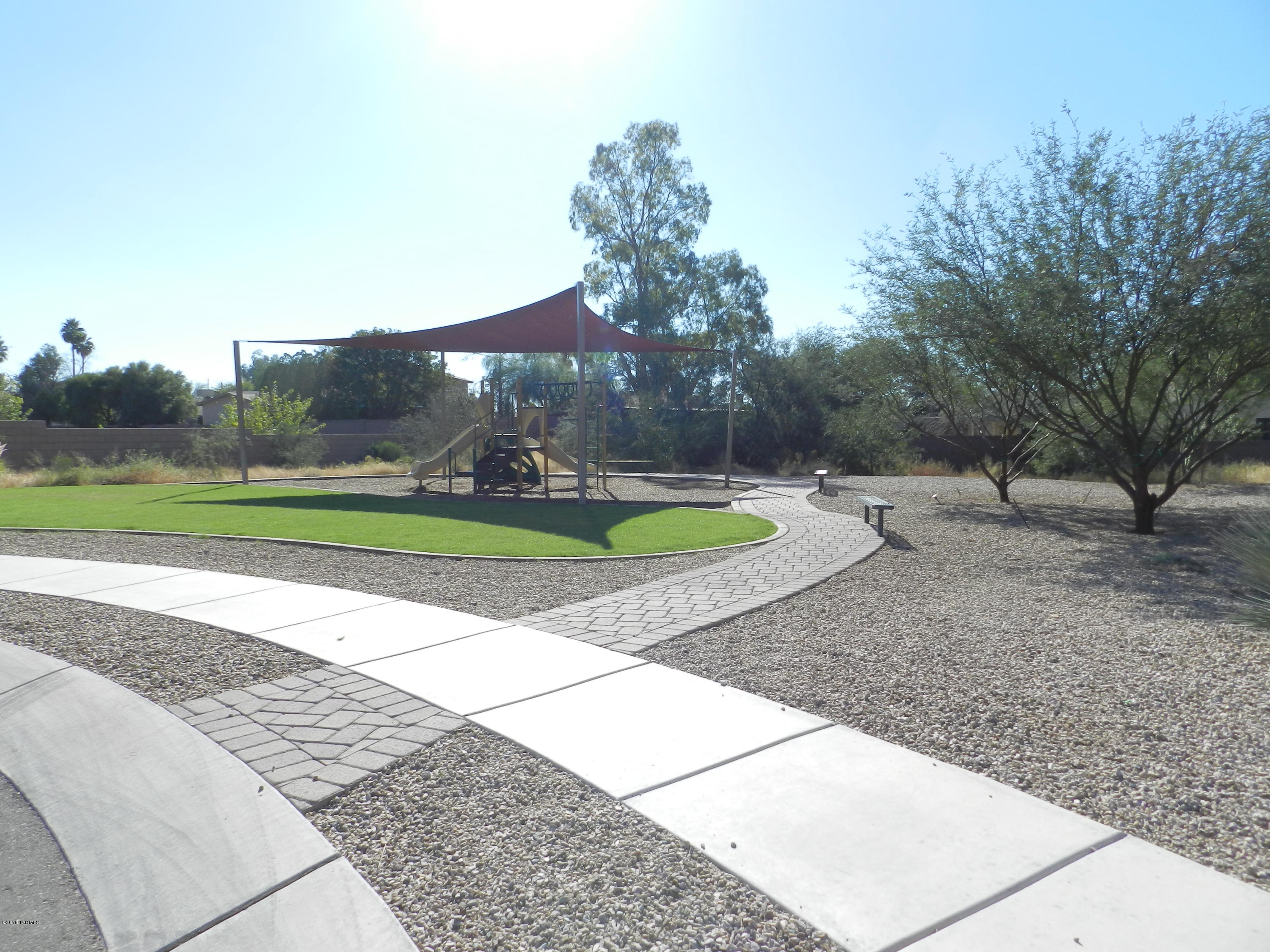 Mariposa Trail - Residential Lease