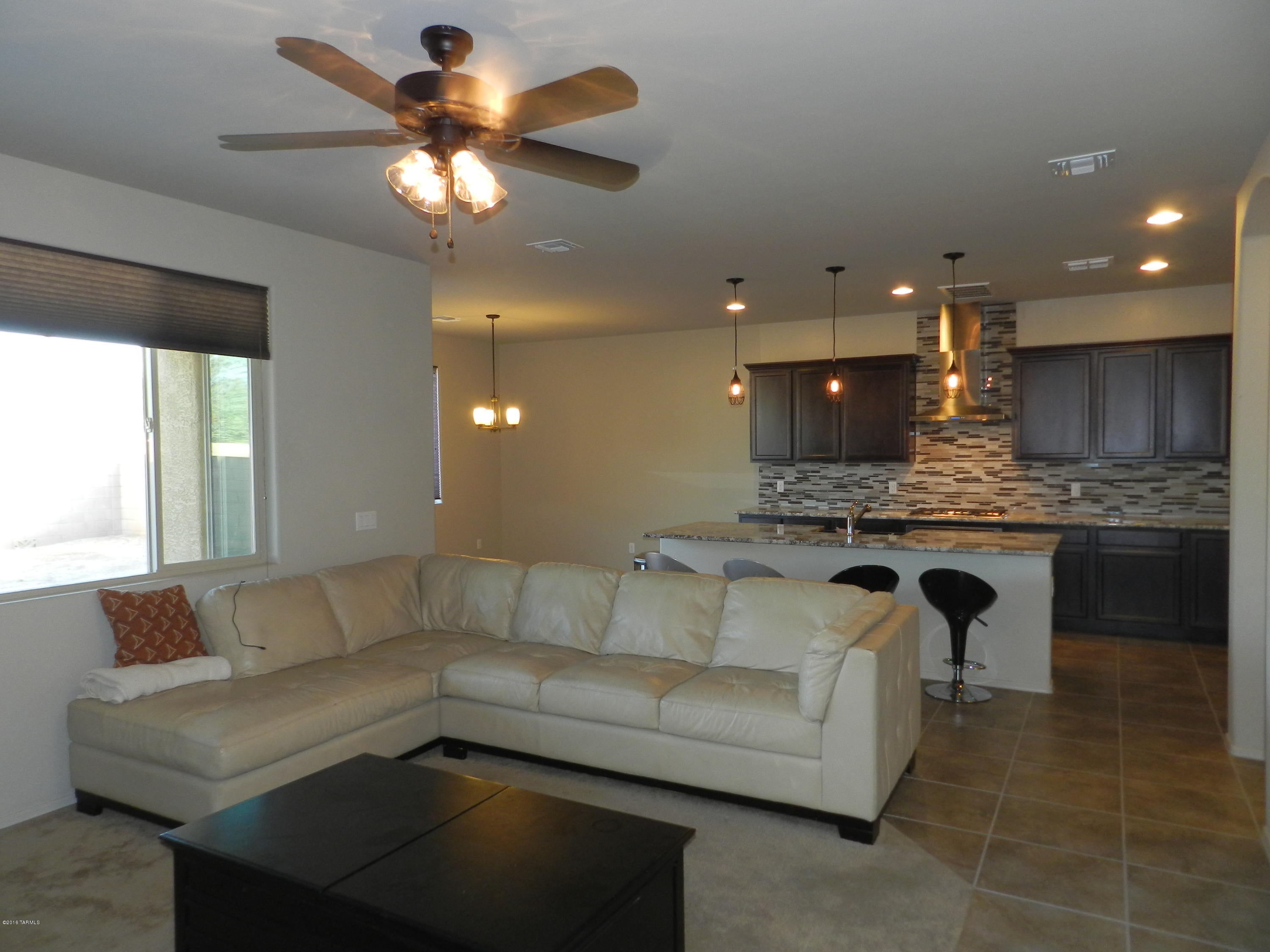 Mariposa Trail - Residential Lease