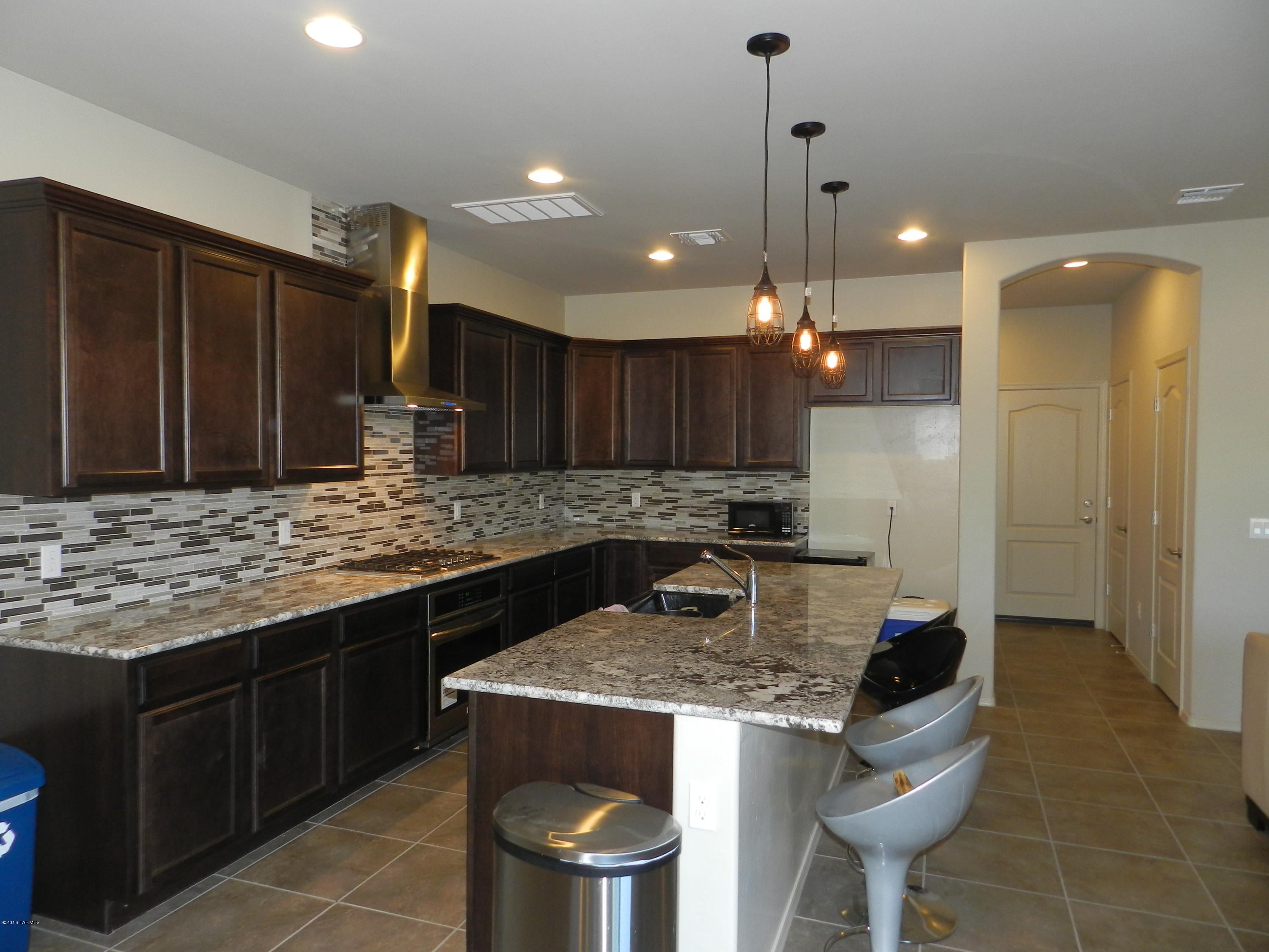 Mariposa Trail - Residential Lease