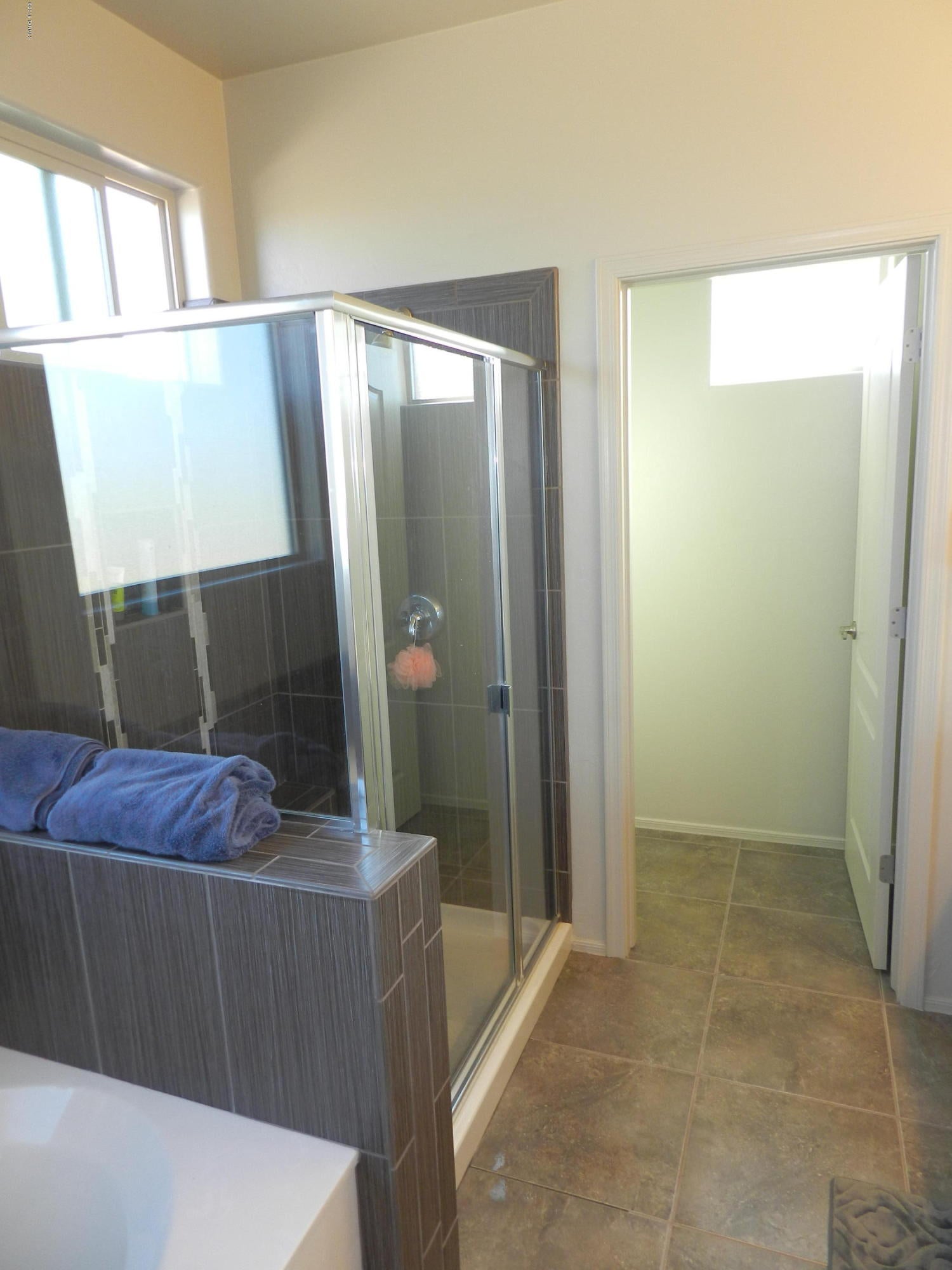 Mariposa Trail - Residential Lease