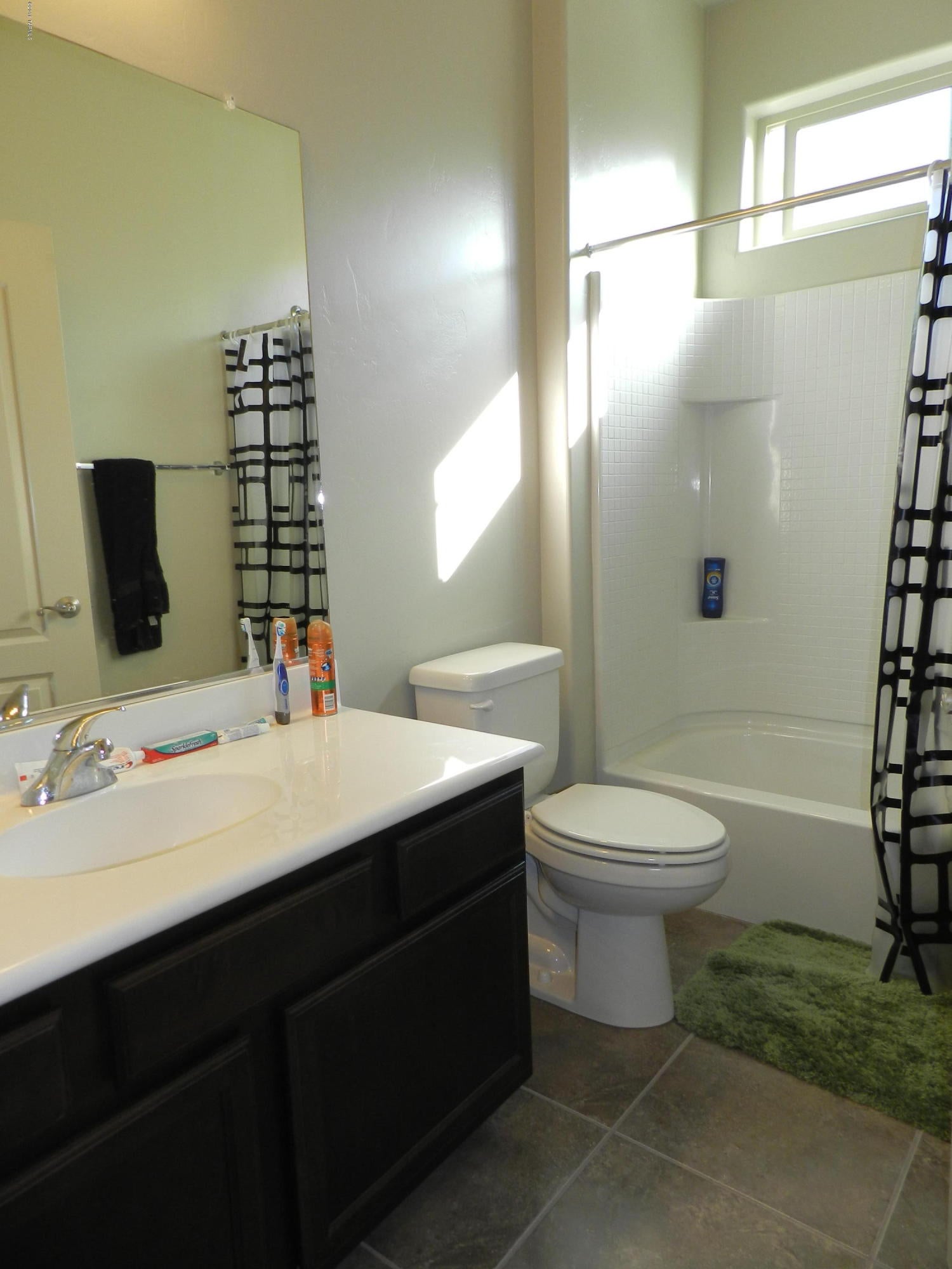 Mariposa Trail - Residential Lease