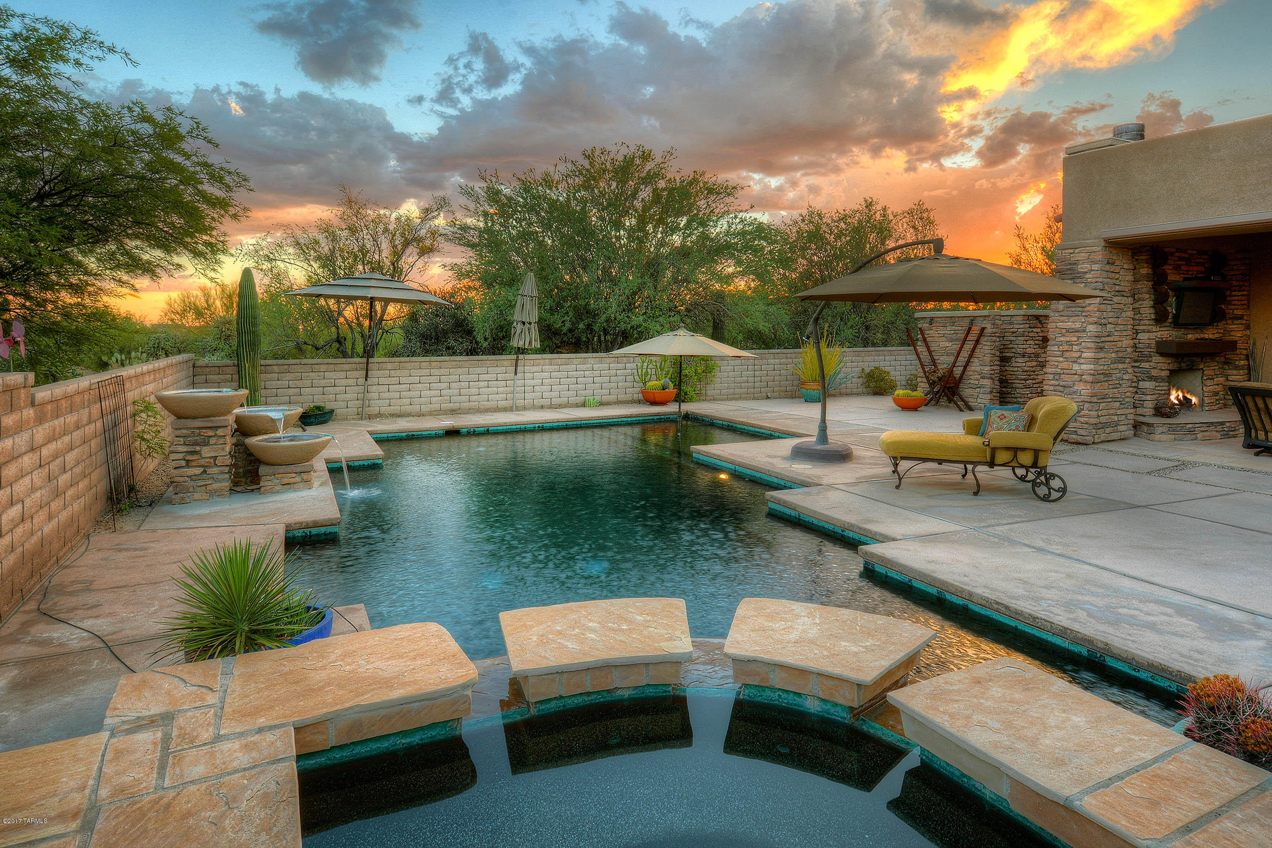Dos Lagos at Dove Mountain (1-91) - Residential