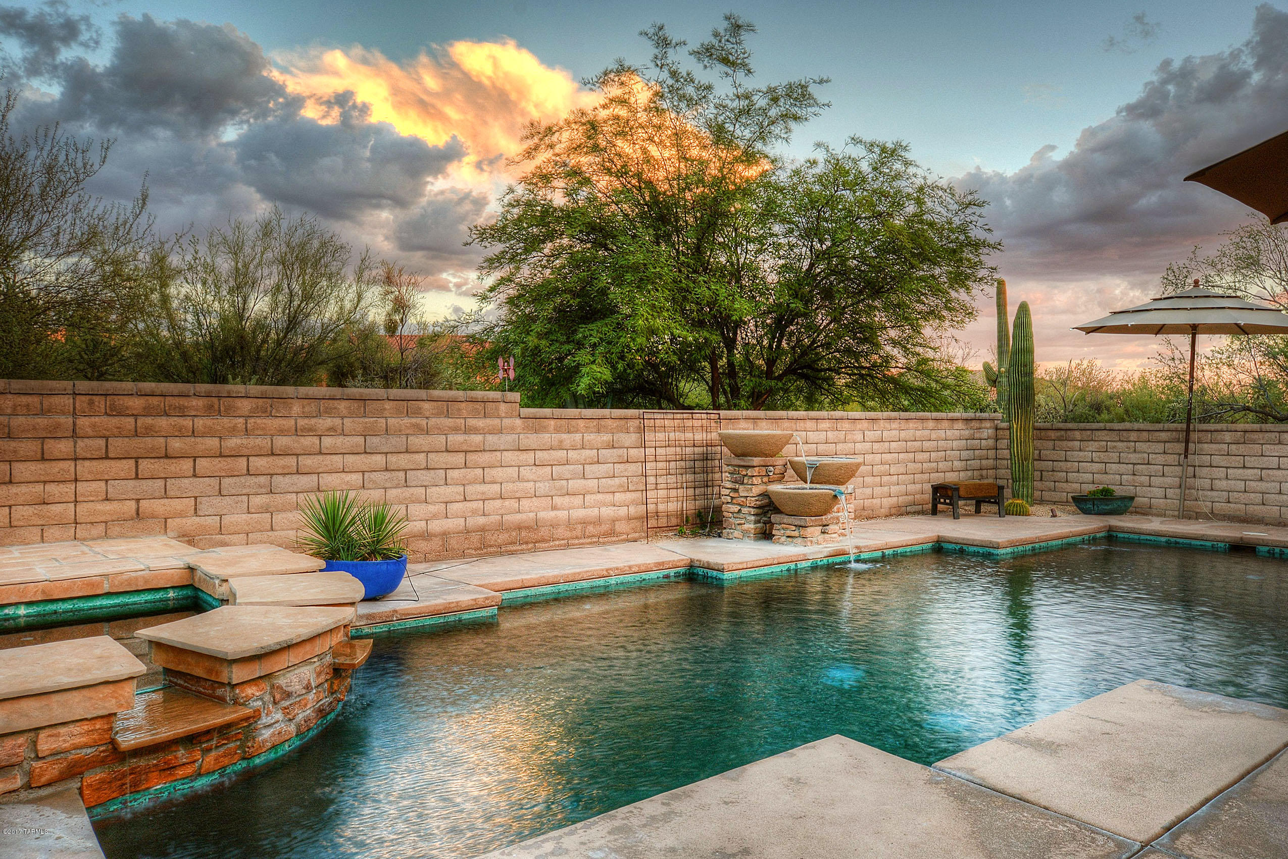 Dos Lagos at Dove Mountain (1-91) - Residential