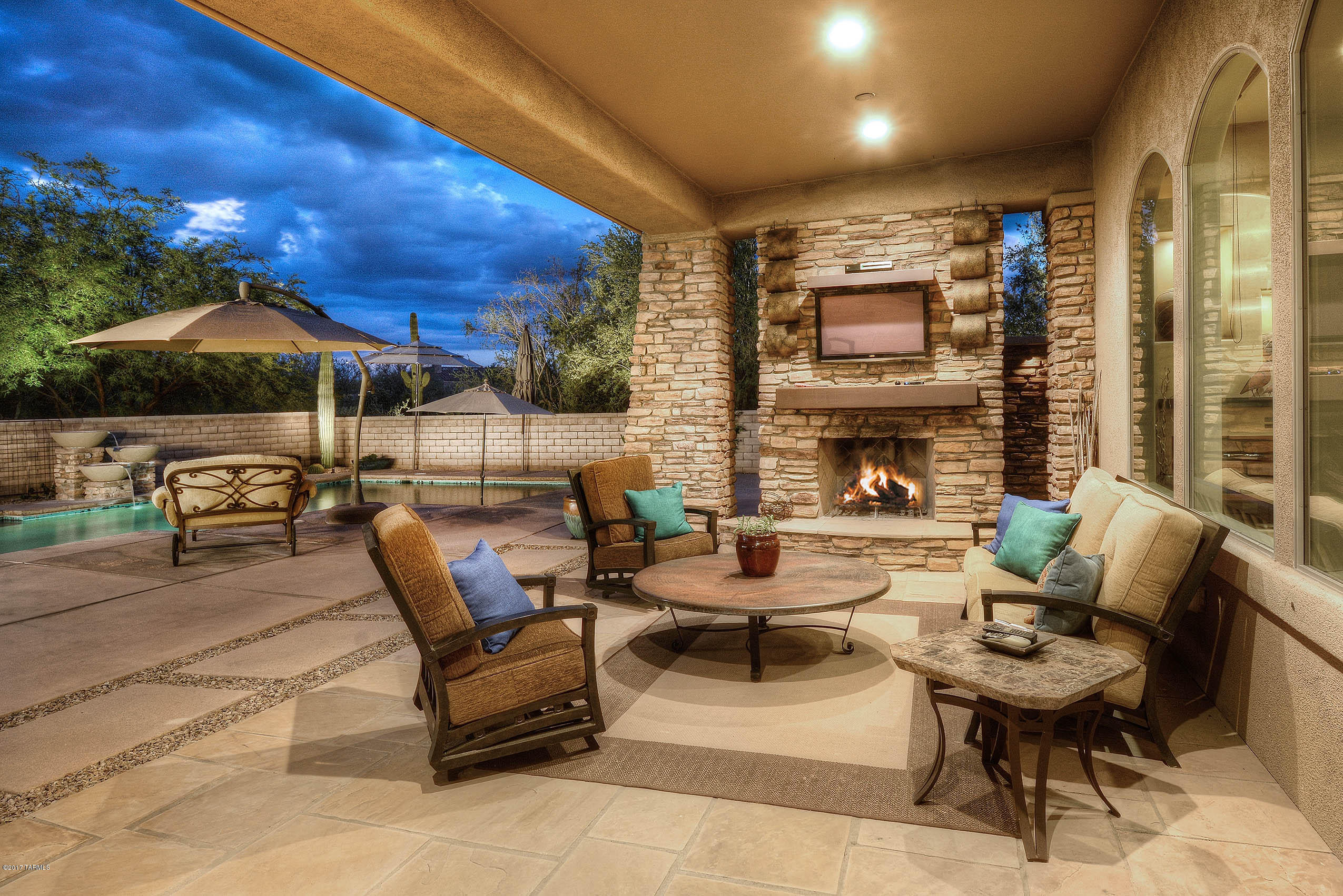 Dos Lagos at Dove Mountain (1-91) - Residential
