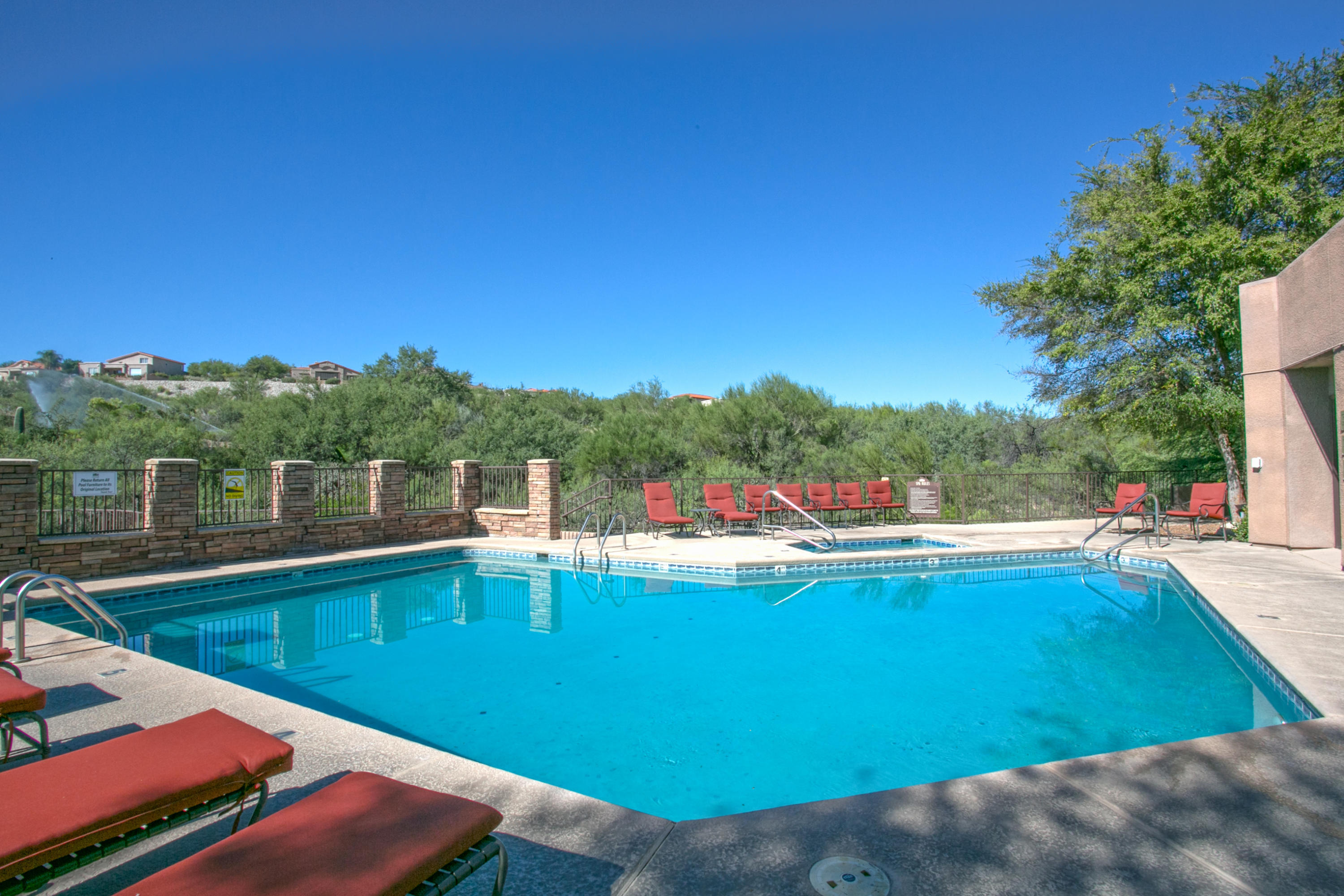Greens at Ventana Canyon - Residential