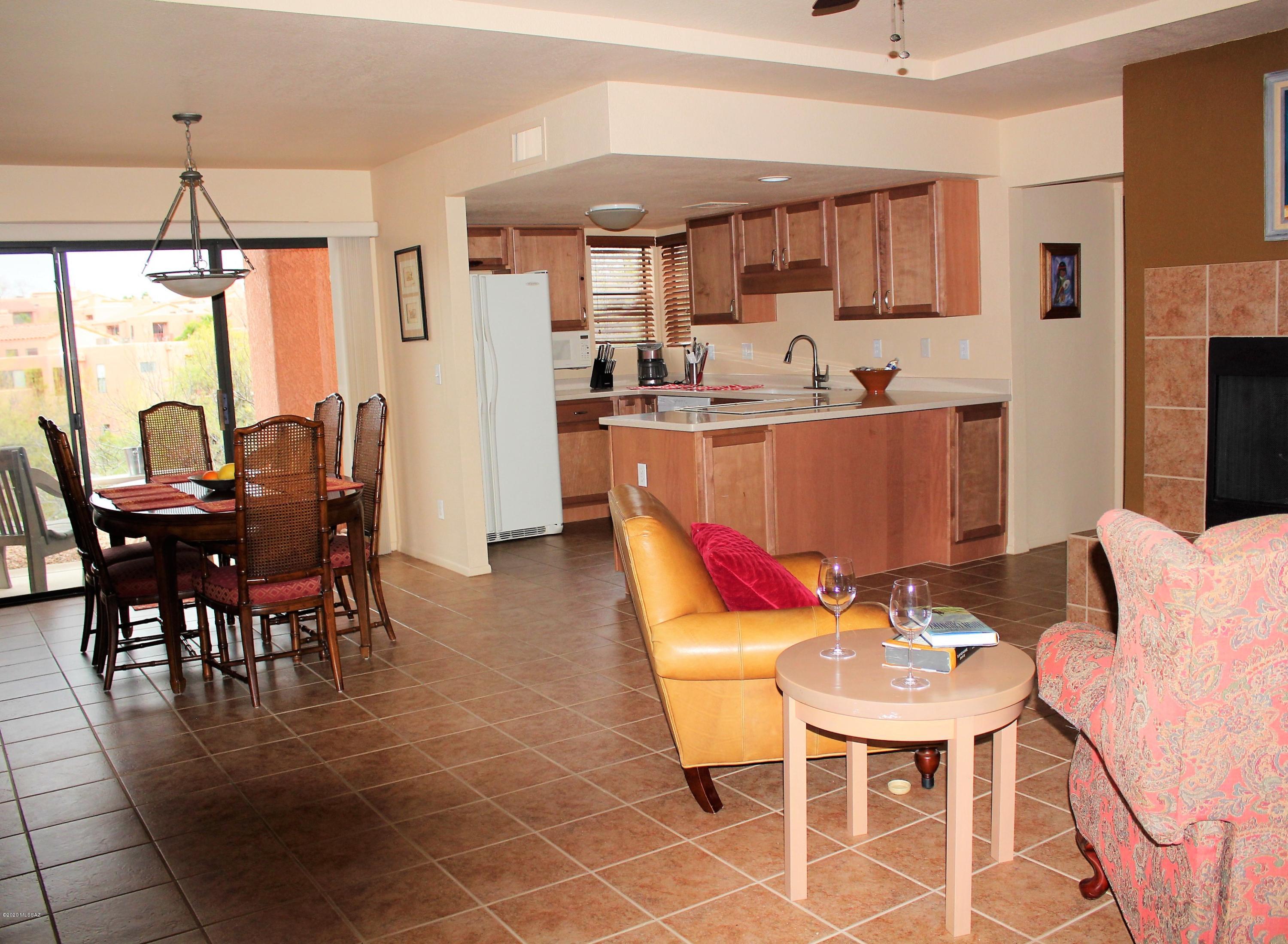 Ventana Vista Condominiums - Residential