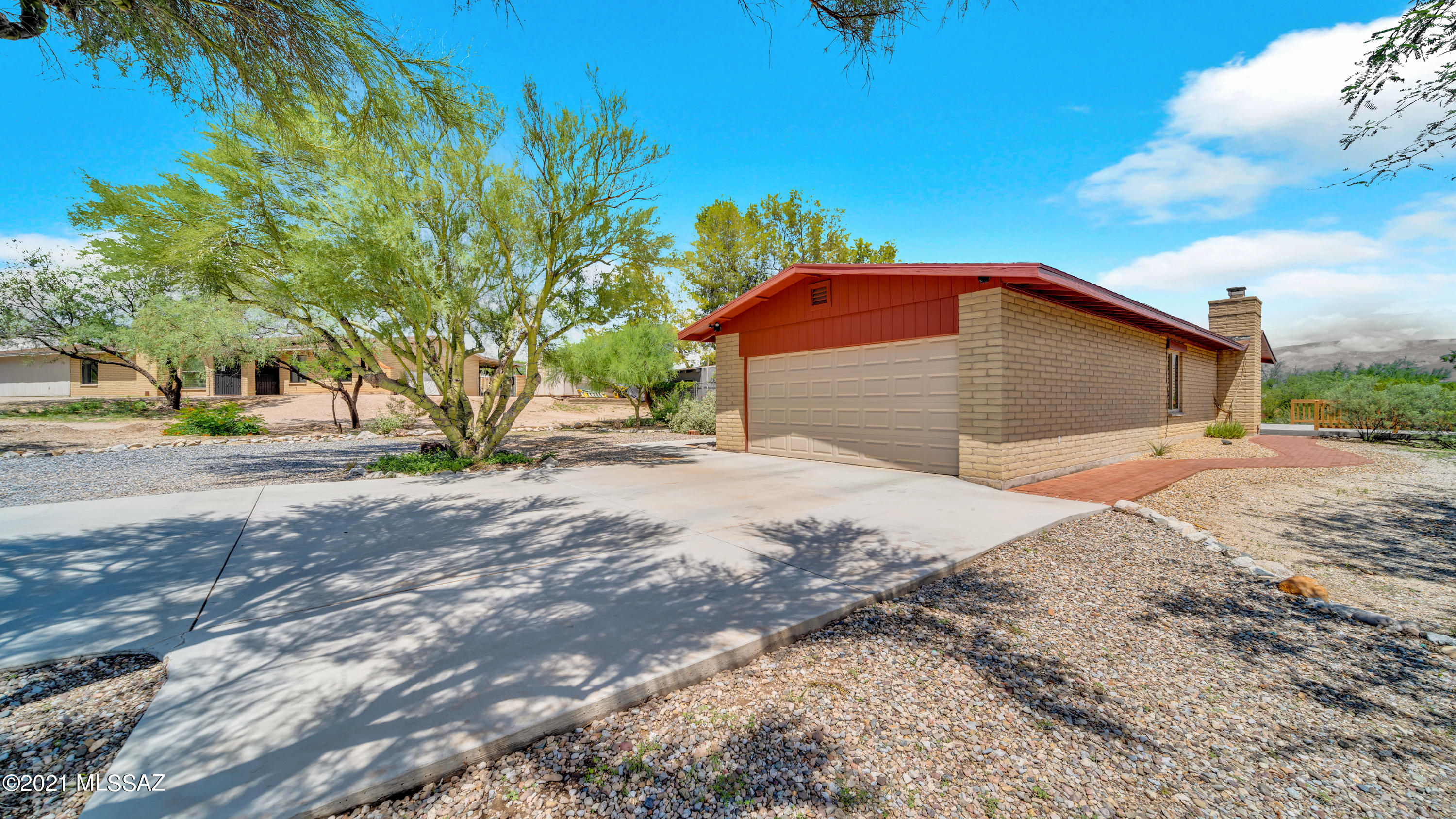Rancho Del Este (1-128) - Residential