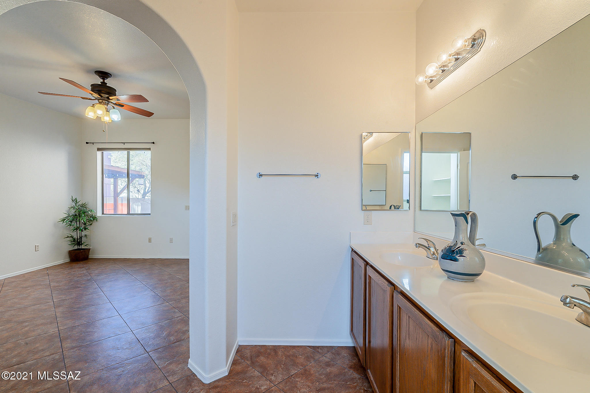 Paseo Estrella (1-104) - Residential