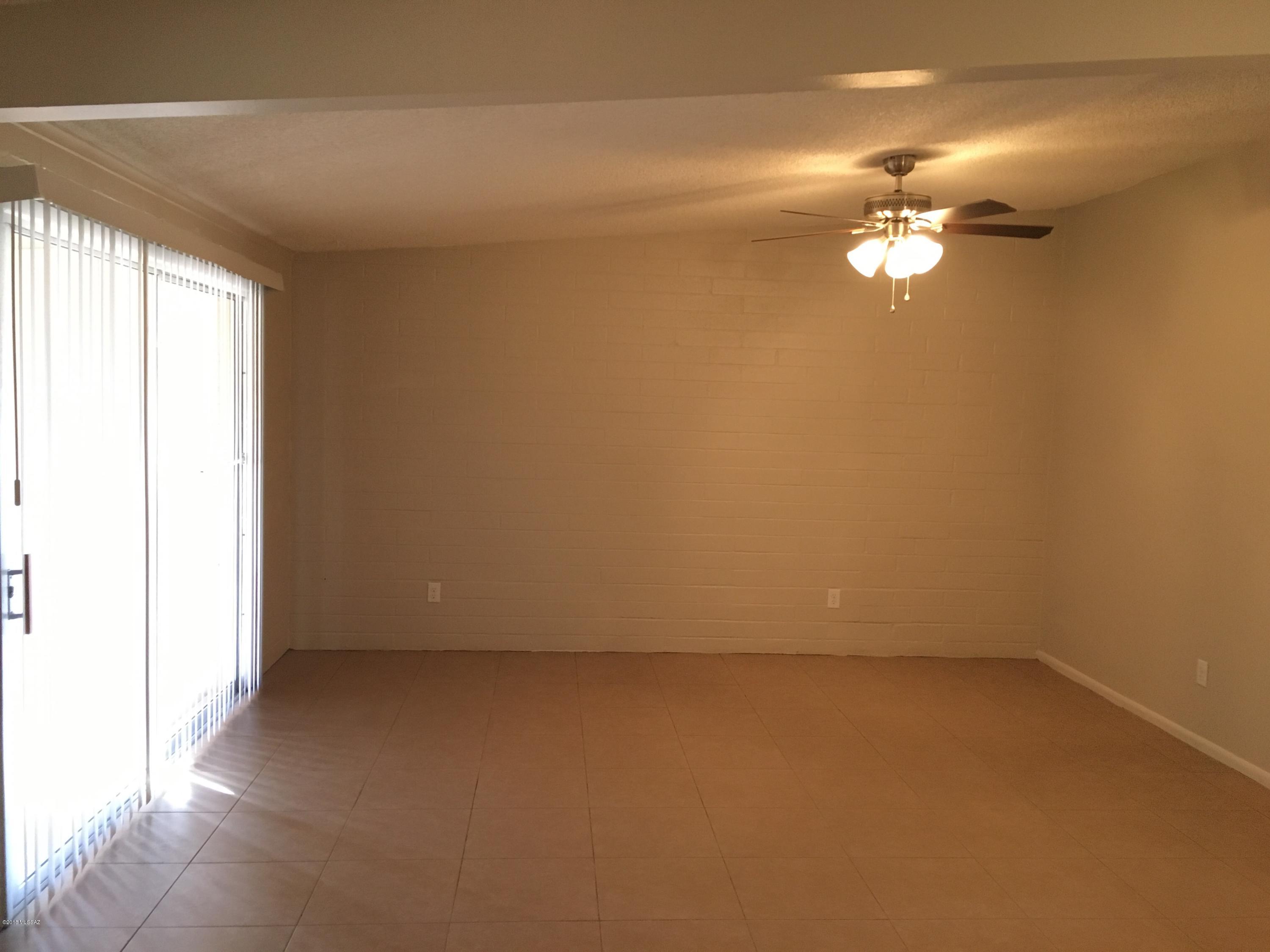 Melody Lane Estates NO. 5 (1-40) - Residential Lease