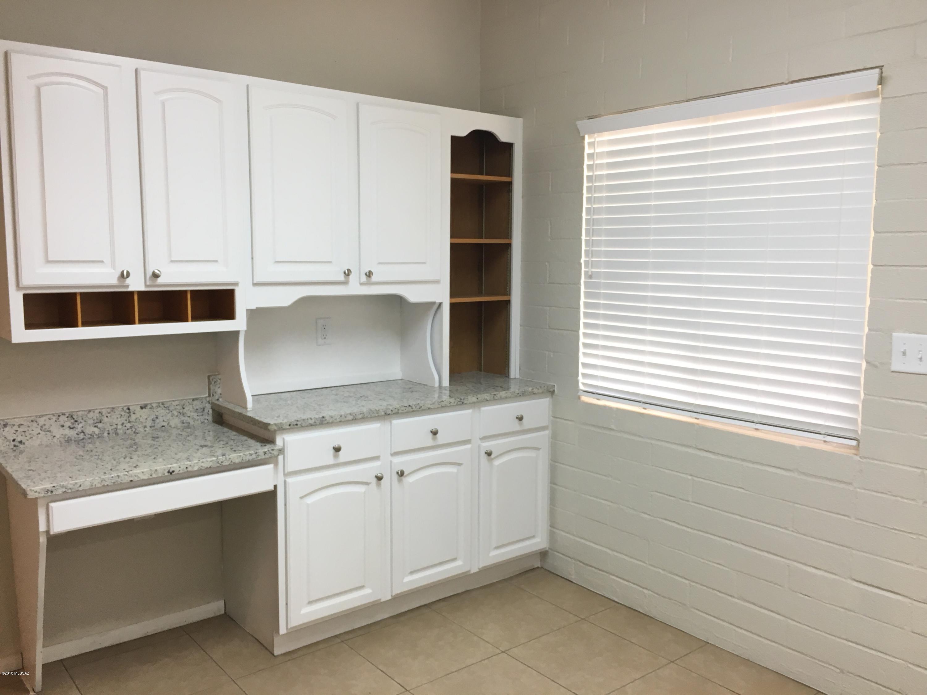 Melody Lane Estates NO. 5 (1-40) - Residential Lease