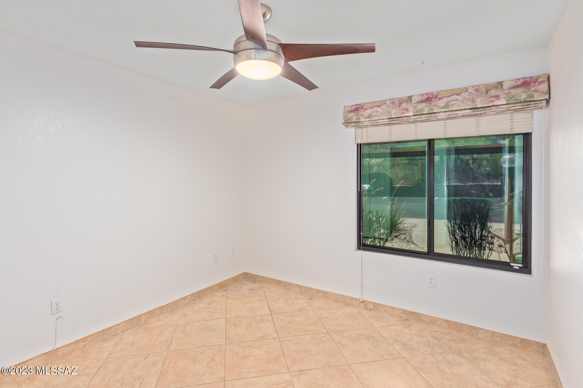 Villas at Sabino Canyon Condominiums - Residential