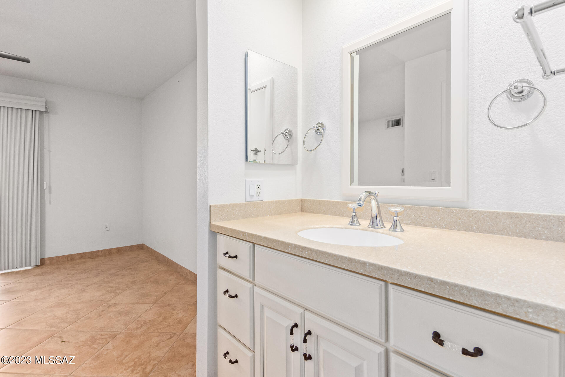 Villas at Sabino Canyon Condominiums - Residential