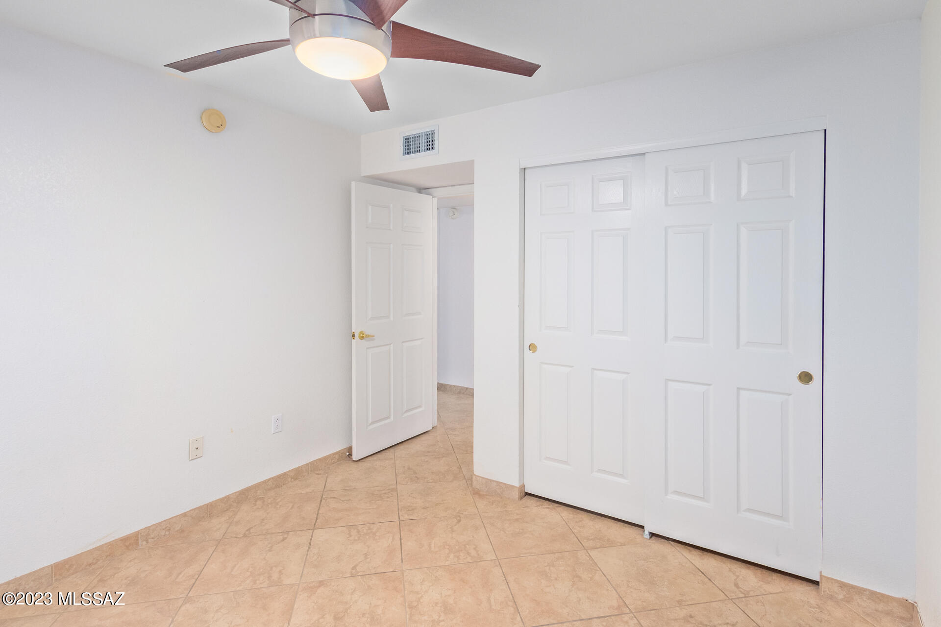 Villas at Sabino Canyon Condominiums - Residential