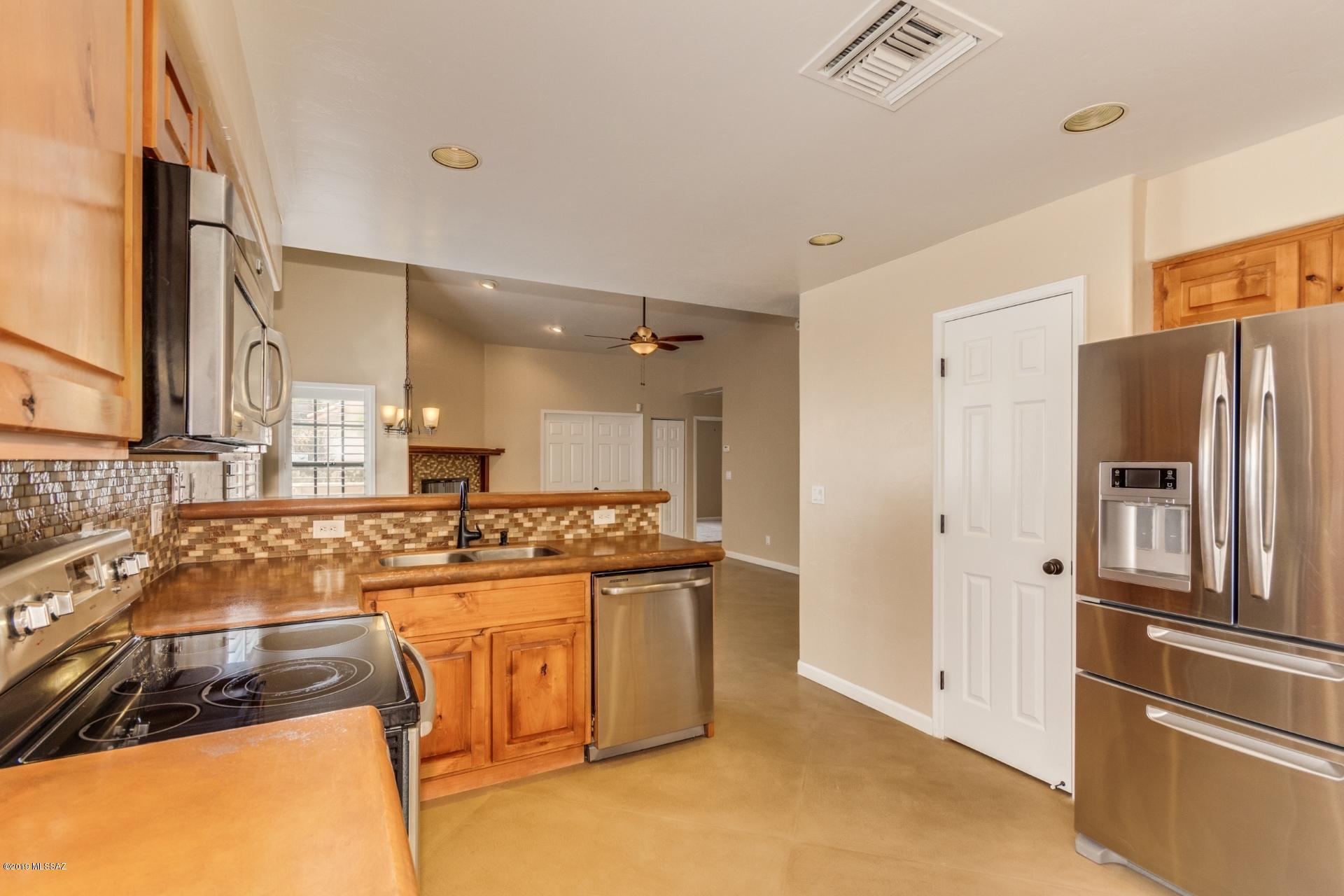Horizon Heights Condominiums - Residential