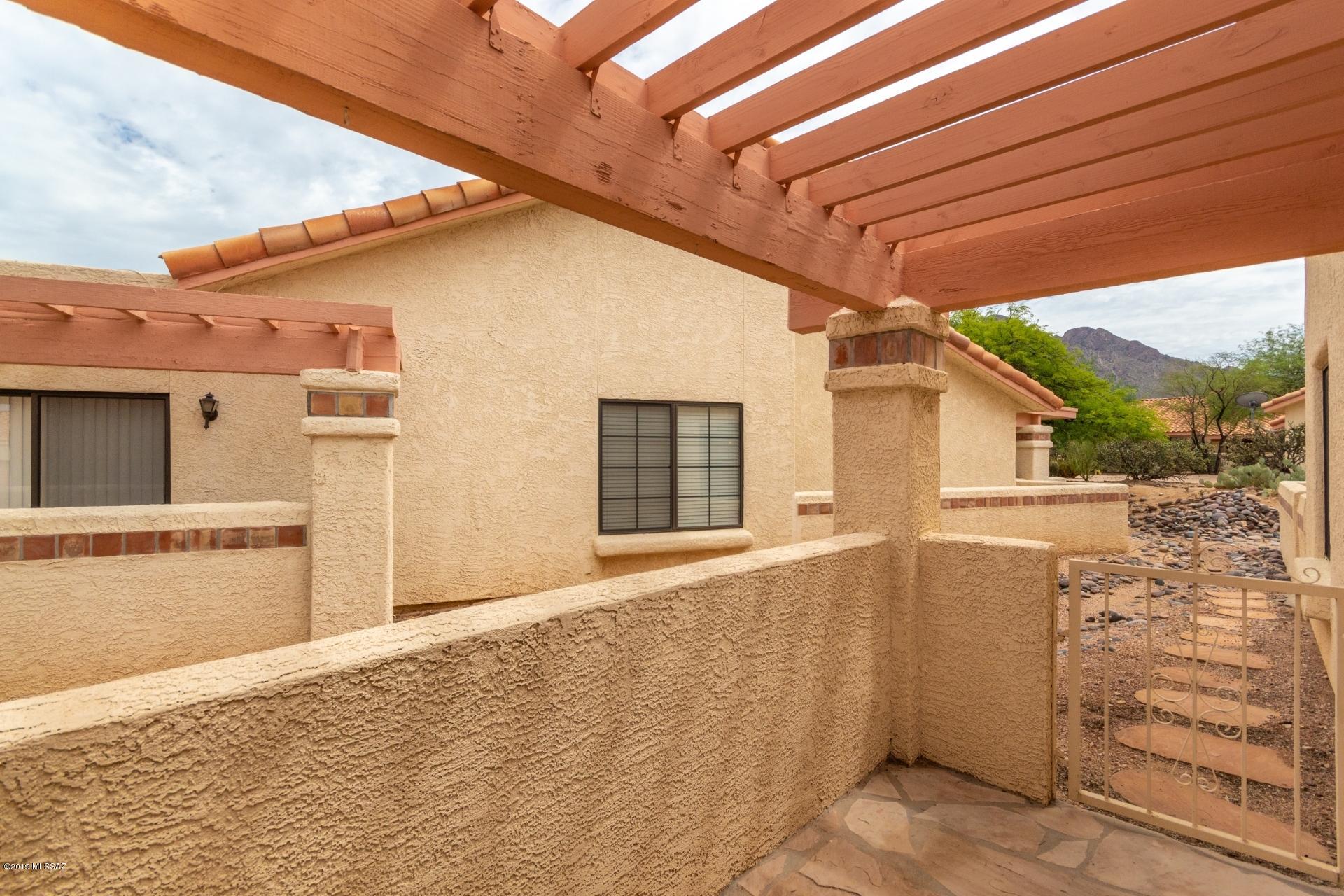 Horizon Heights Condominiums - Residential