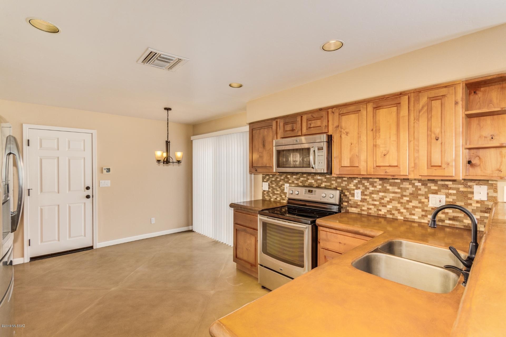 Horizon Heights Condominiums - Residential