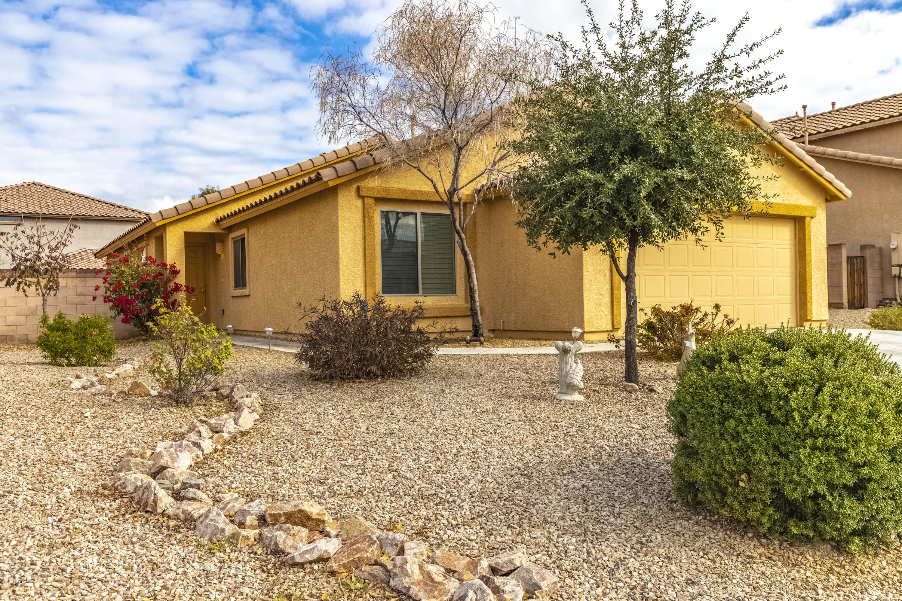 Great 4 bedroom home located in the highly sought after San Lucas neighborhood. This home was well taken care of and has all the room needed for a large or growing family. Great back yard for activities, awesome large tile floors, open lay out, and split floor plan make this home just right.