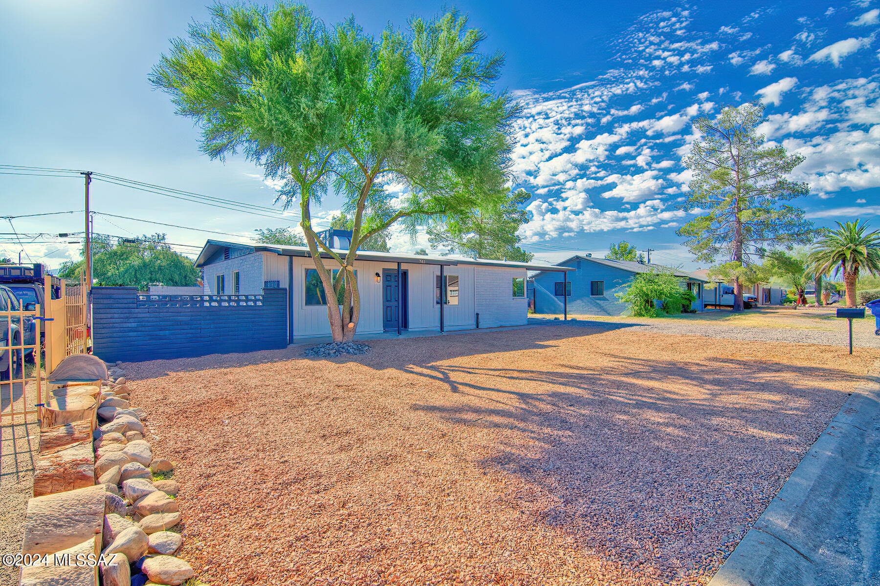 Del Monte Village - Residential