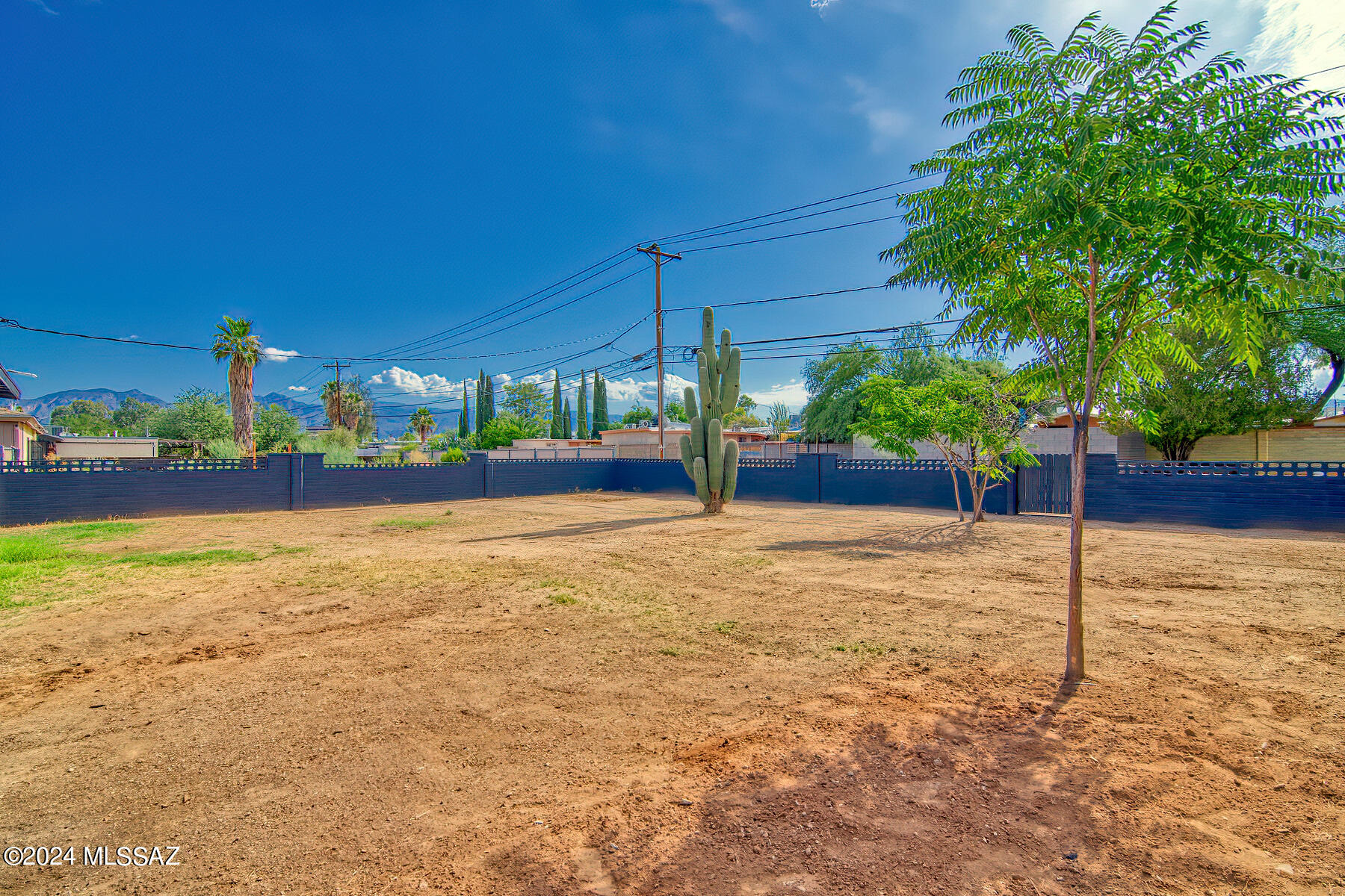 Del Monte Village - Residential