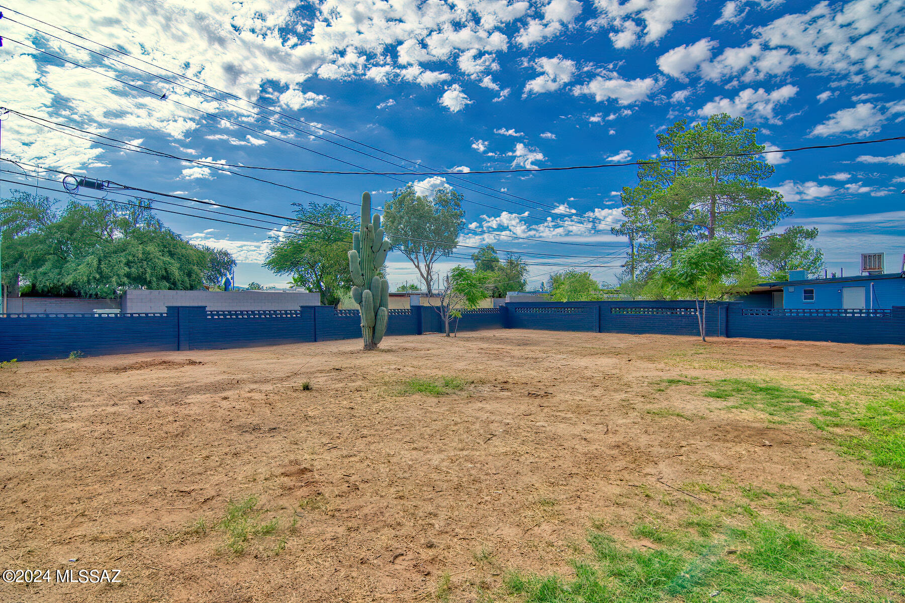 Del Monte Village - Residential
