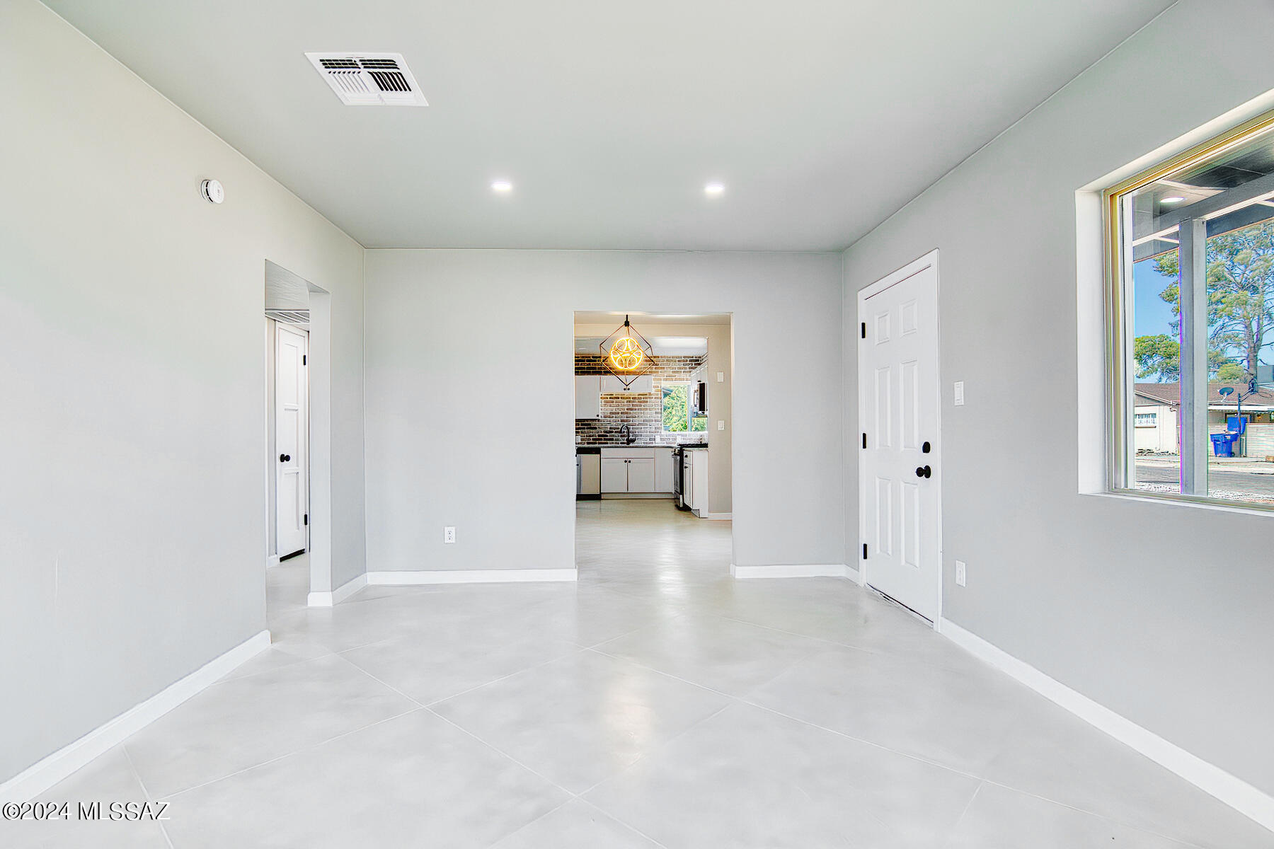 Del Monte Village - Residential
