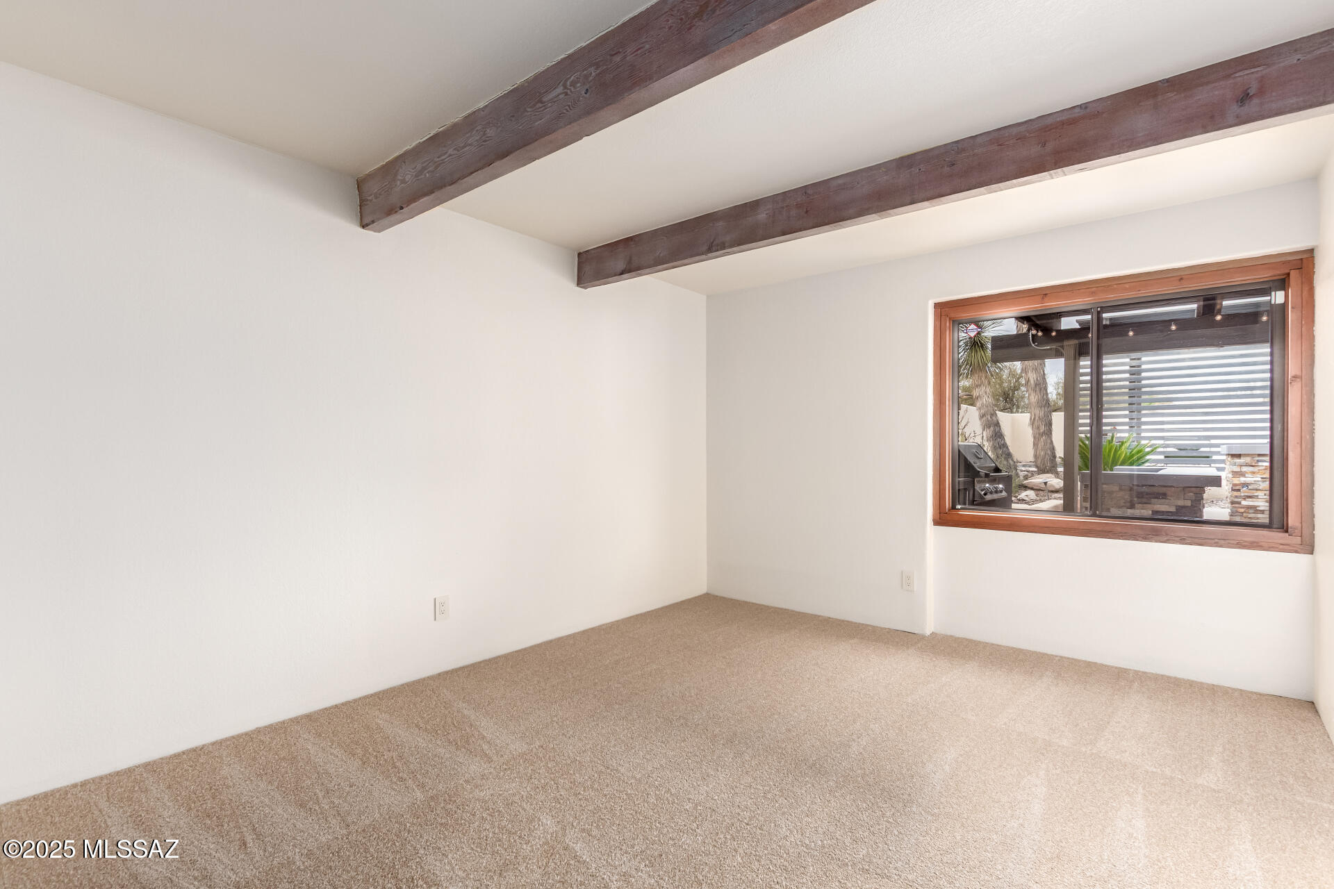 Paseo Los Altos (1-8) - Residential