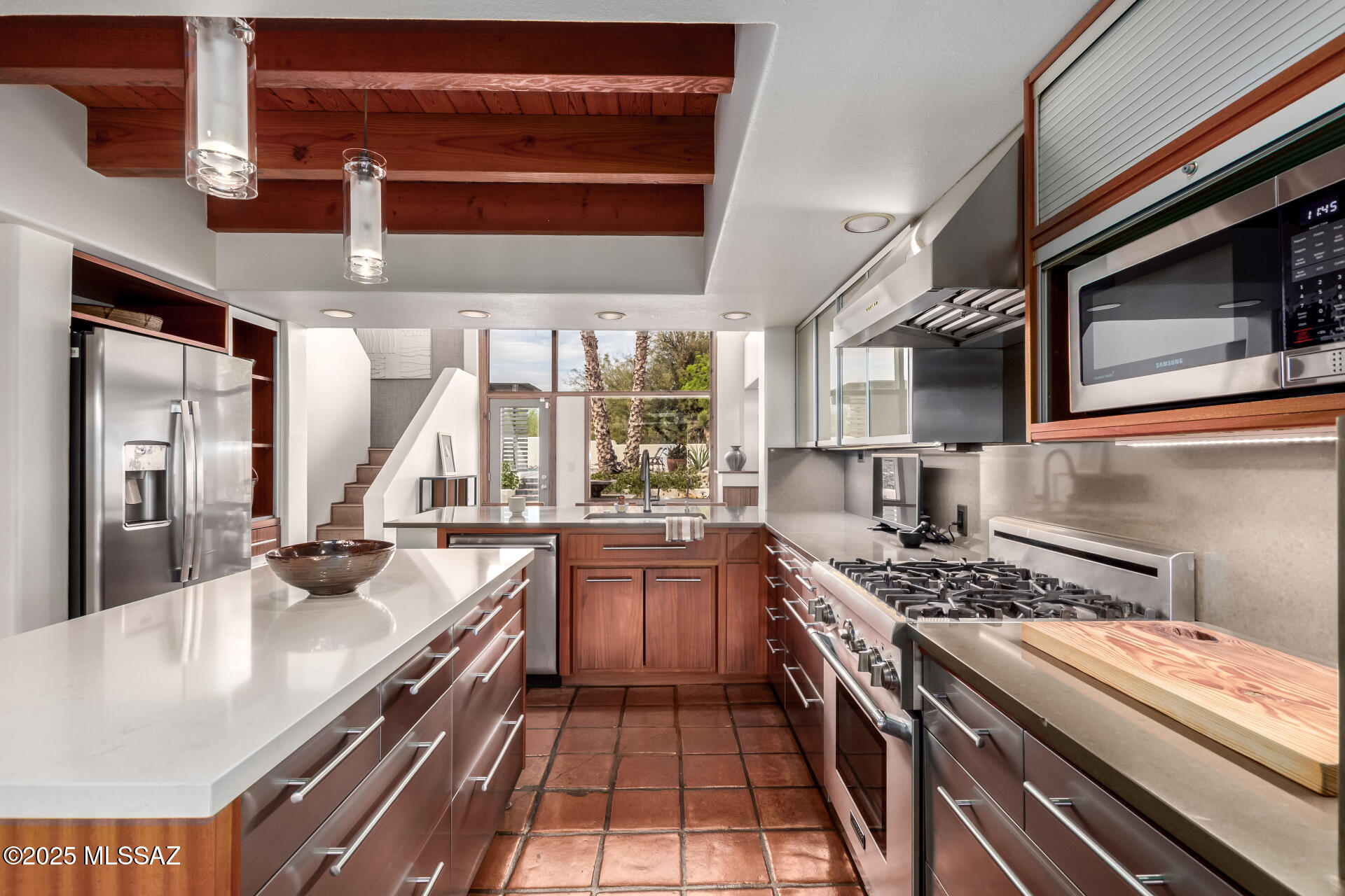 Paseo Los Altos (1-8) - Residential