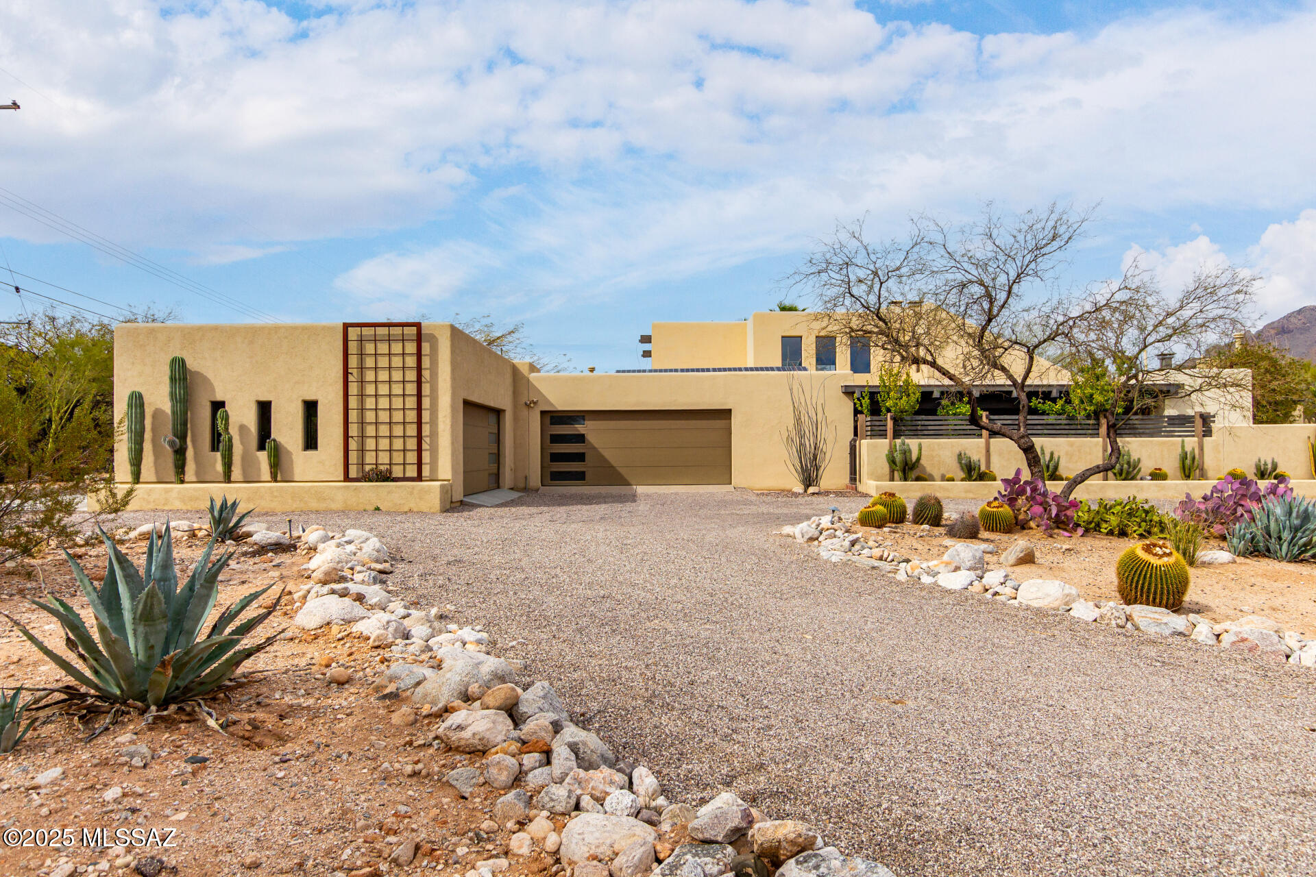 Paseo Los Altos (1-8) - Residential