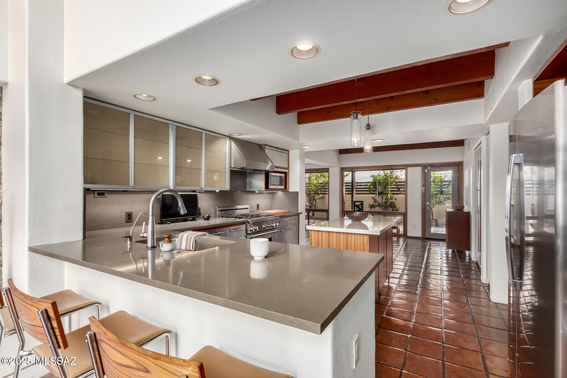 Paseo Los Altos (1-8) - Residential