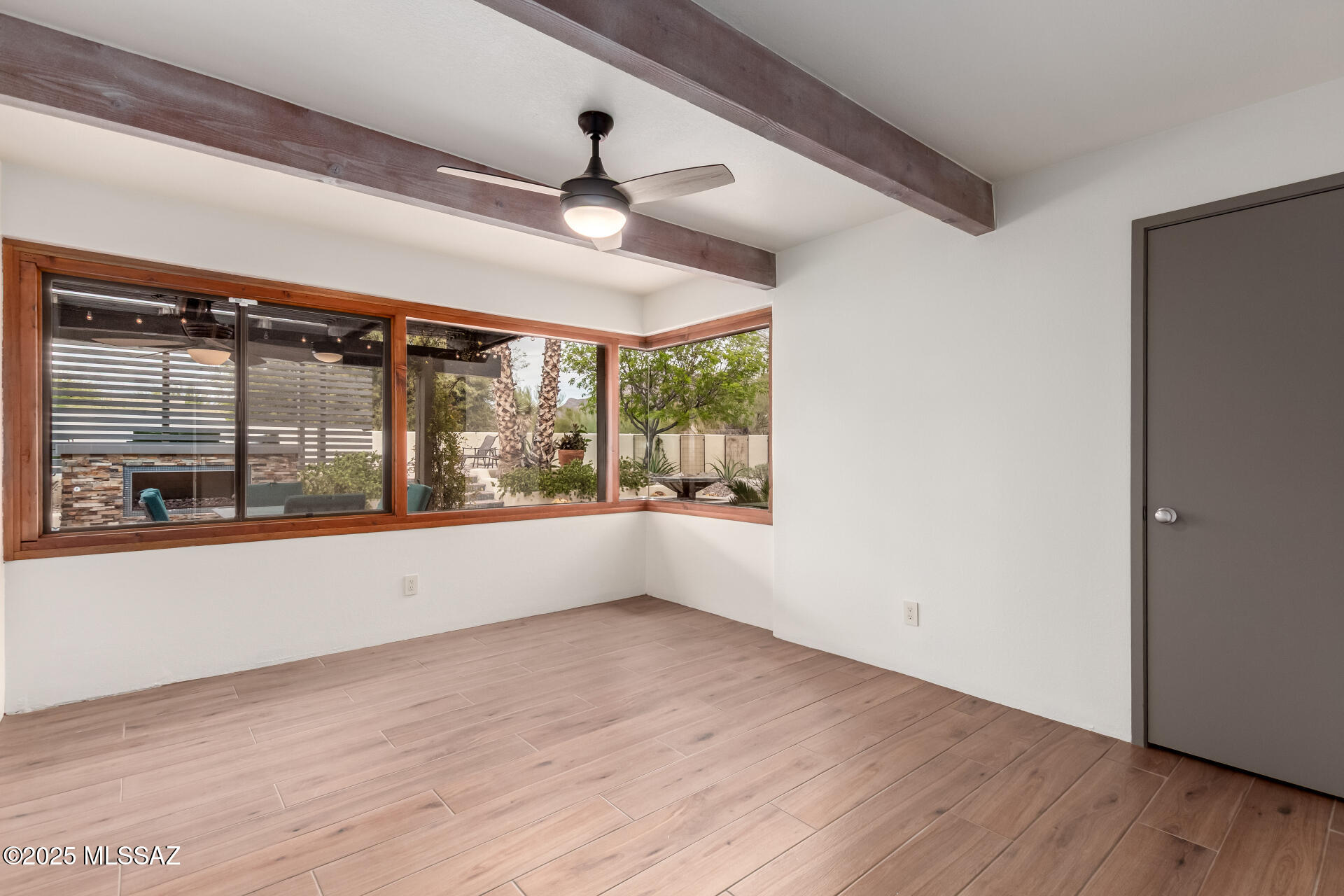 Paseo Los Altos (1-8) - Residential