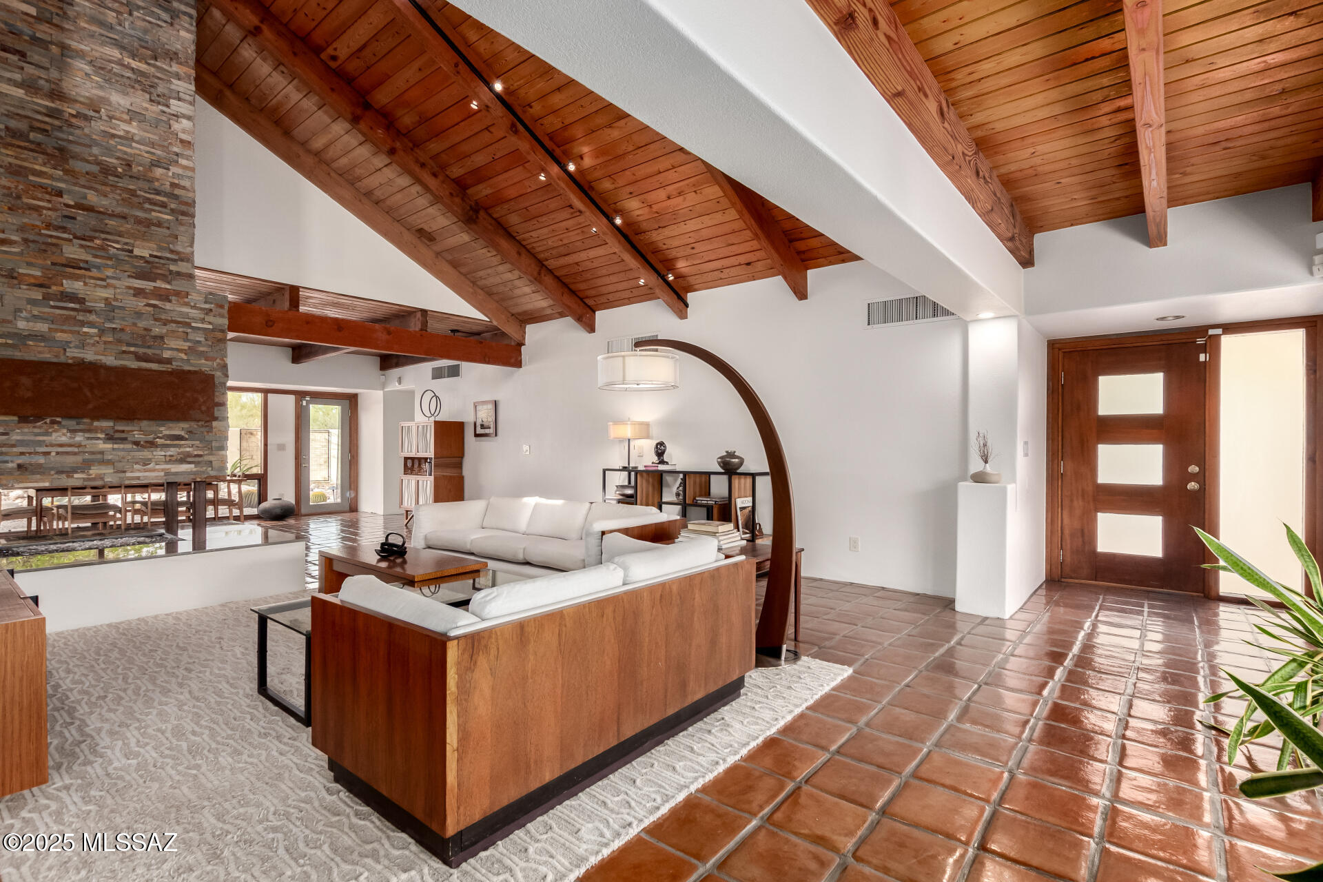 Paseo Los Altos (1-8) - Residential