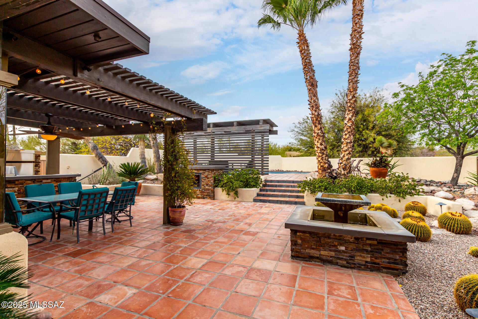 Paseo Los Altos (1-8) - Residential