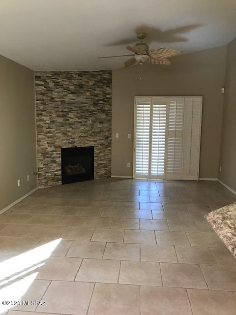 Rancho Vistoso Neighborhood 2 Ph2 (163-180, 221-244, 262-318) - Residential Lease