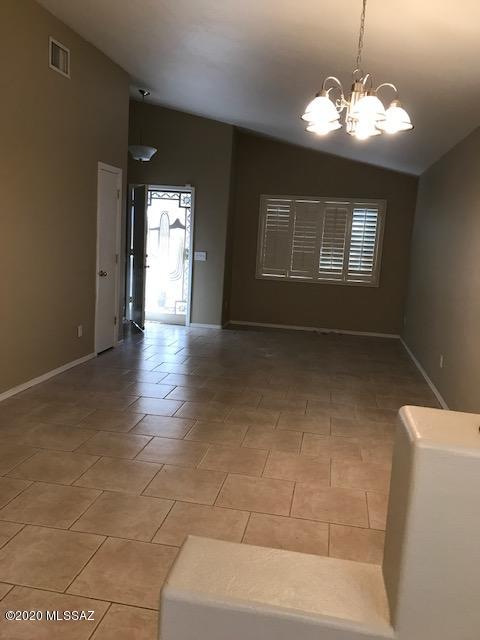 Rancho Vistoso Neighborhood 2 Ph2 (163-180, 221-244, 262-318) - Residential Lease