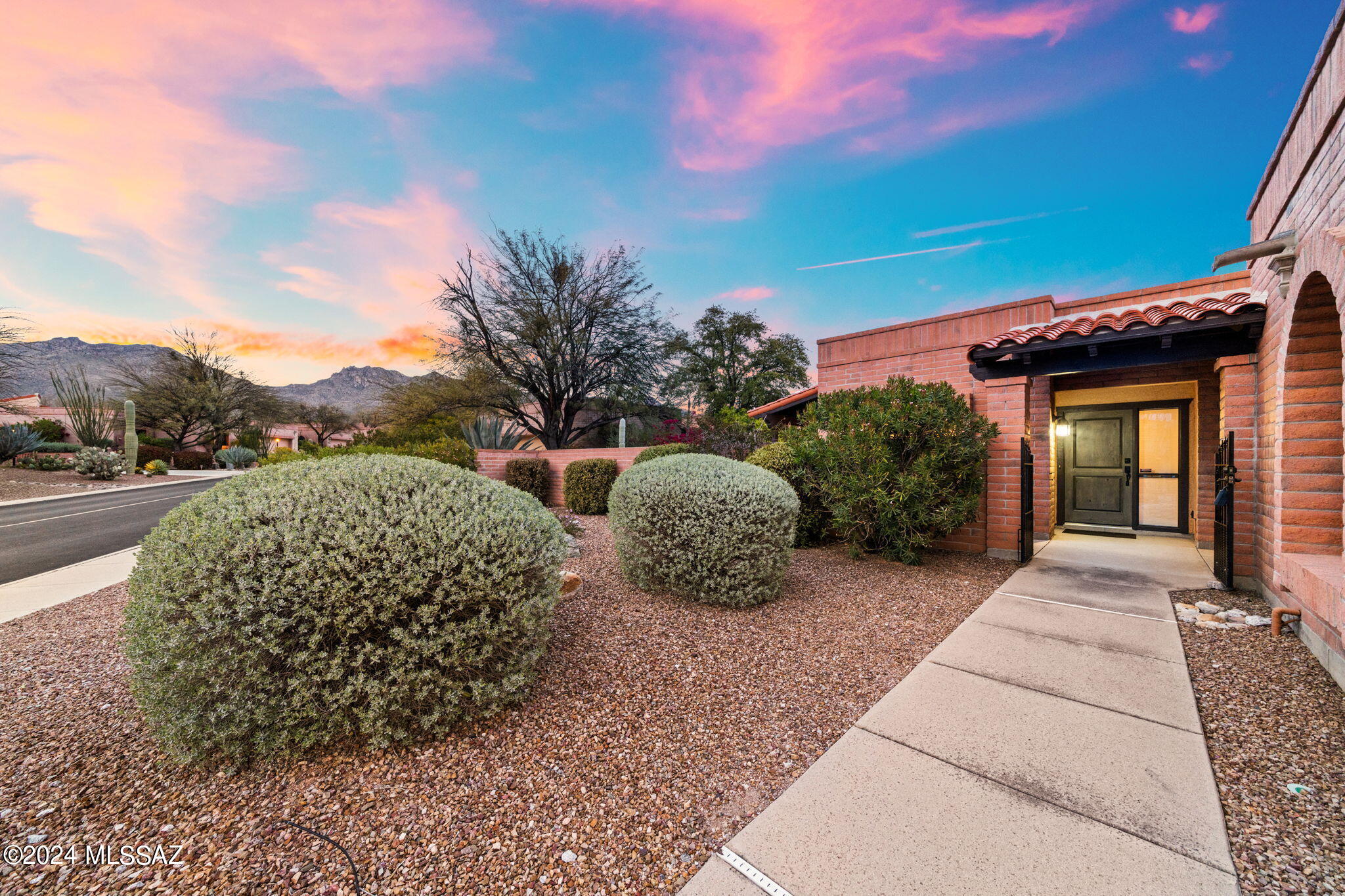 Sunrise Mountain View Estates Resub (123-141 & 201-211) - Residential