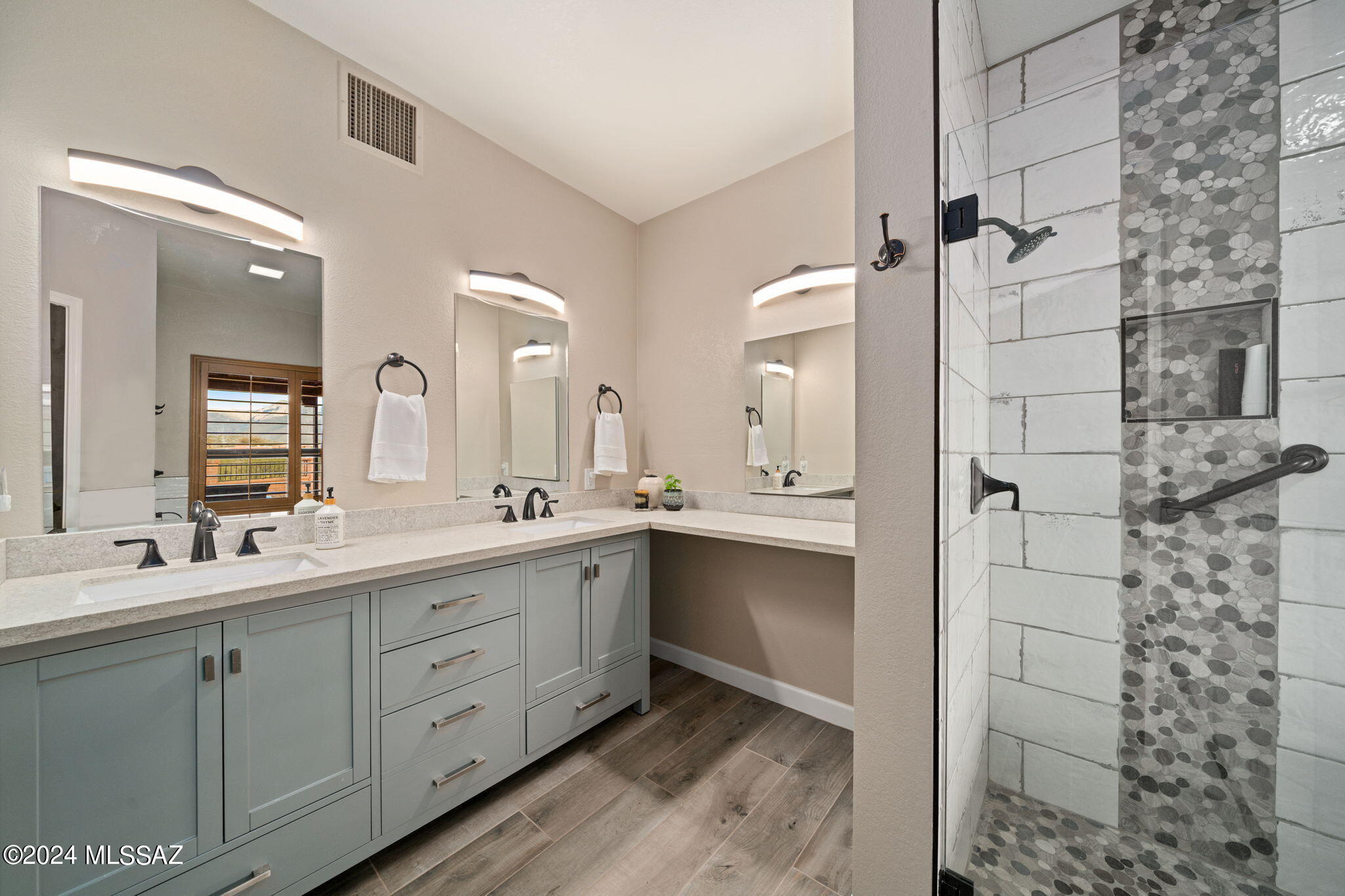 Sunrise Mountain View Estates Resub (123-141 & 201-211) - Residential