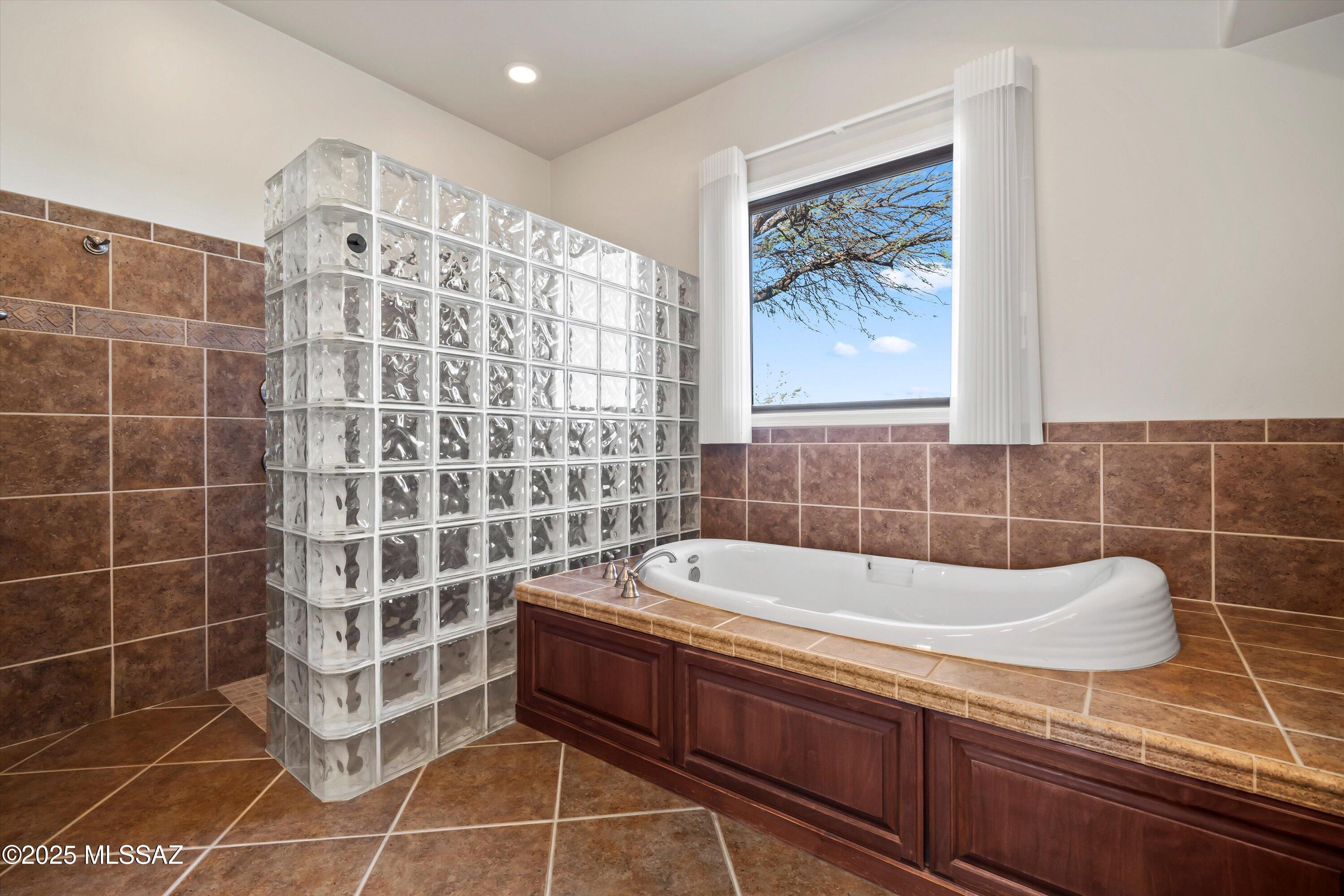 Sycamore Hills Est. (1-82) - Residential