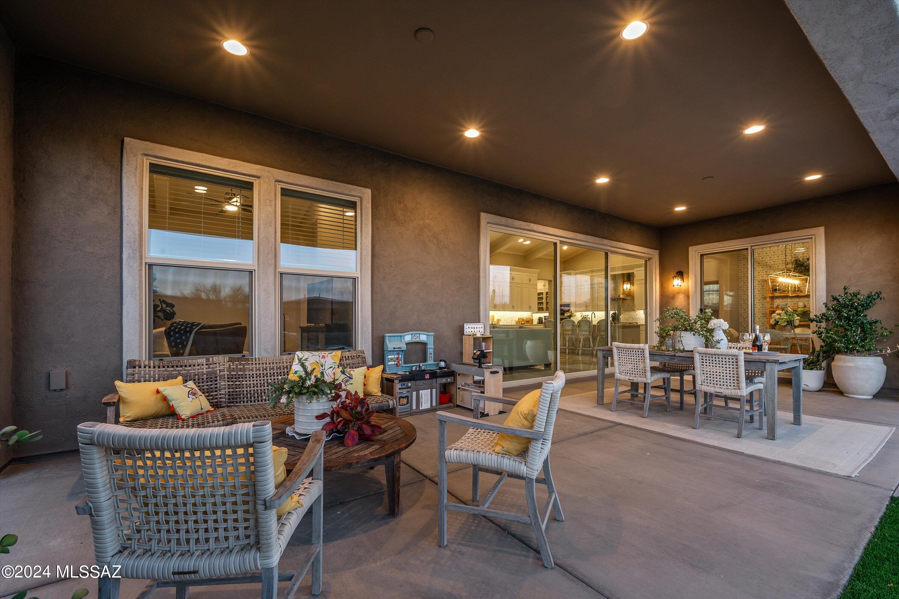 Boulder Bridge Pass II At Dove Mountain SQ20143250154 - Residential