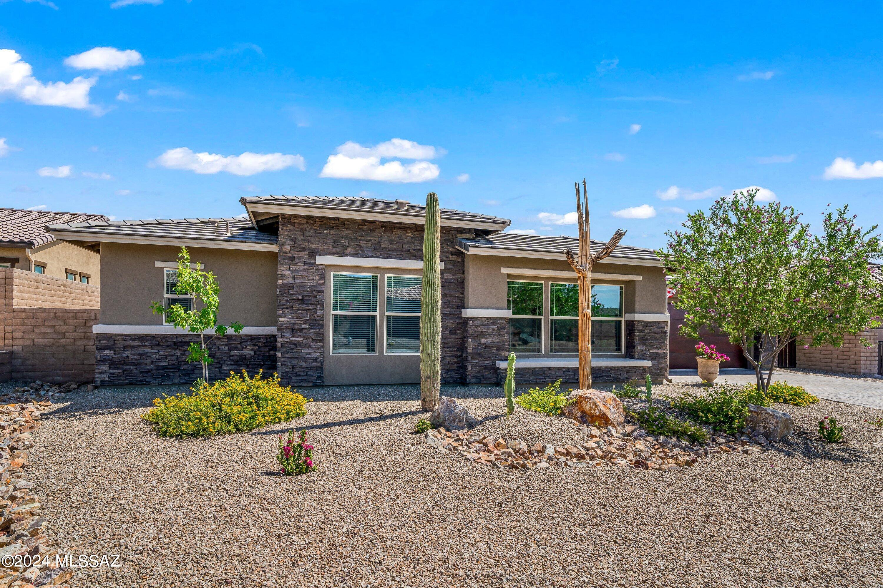 Boulder Bridge Pass II At Dove Mountain SQ20143250154 - Residential