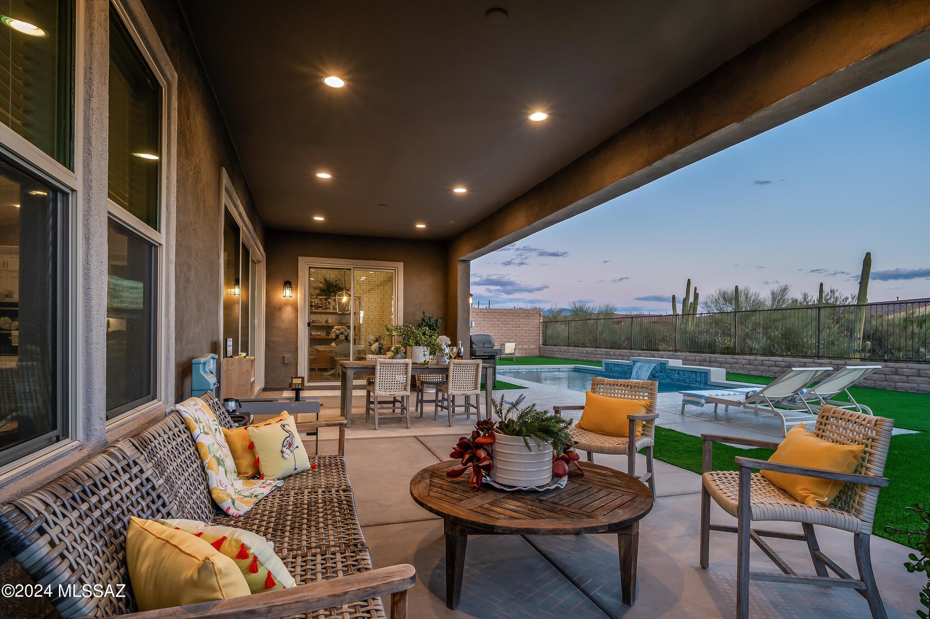 Boulder Bridge Pass II At Dove Mountain SQ20143250154 - Residential