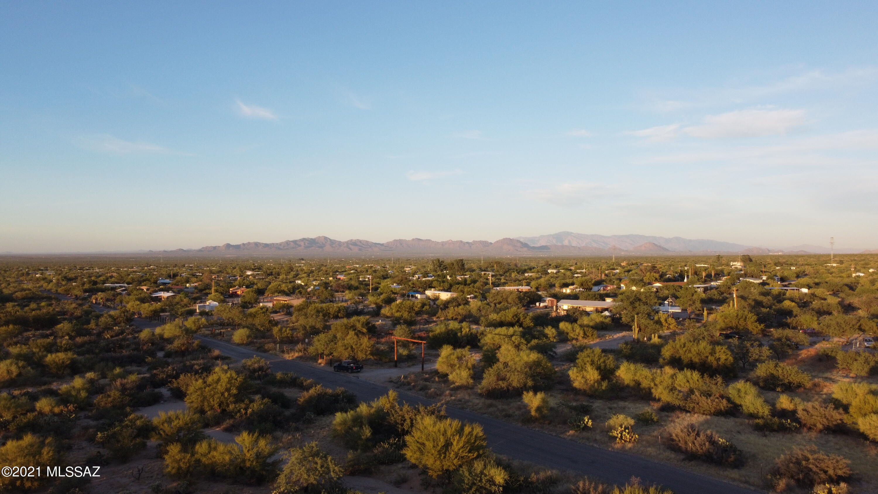 Flat and level homesite that is perfect to build your dream home on the range! The lot is huge and has plenty of room for toys and animals. This is rural living at its best! Come see it today and make it yours! Owner is a licensed agent. Seller financing available.