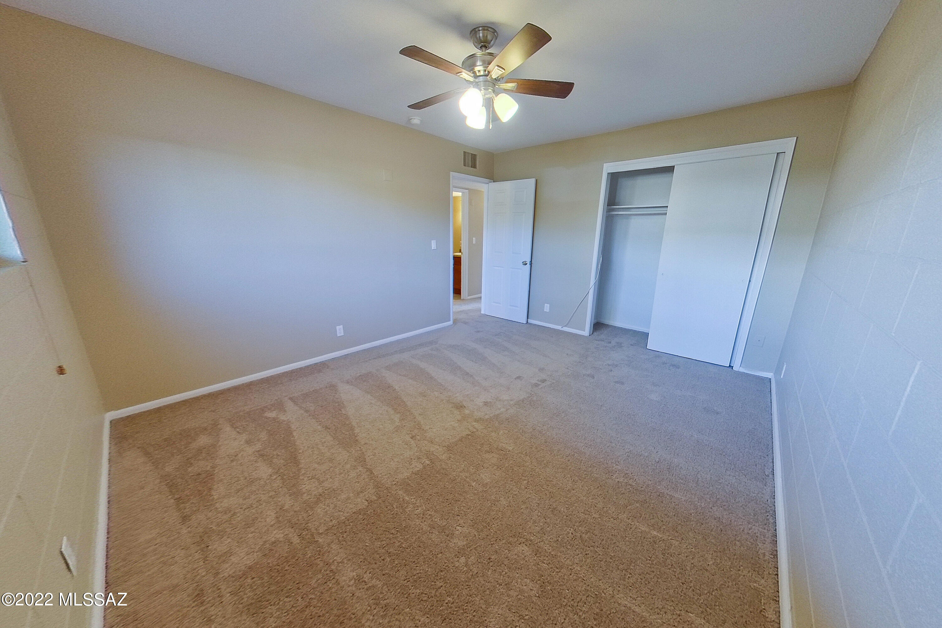 Columbus Park Condominiums (1-60) - Residential