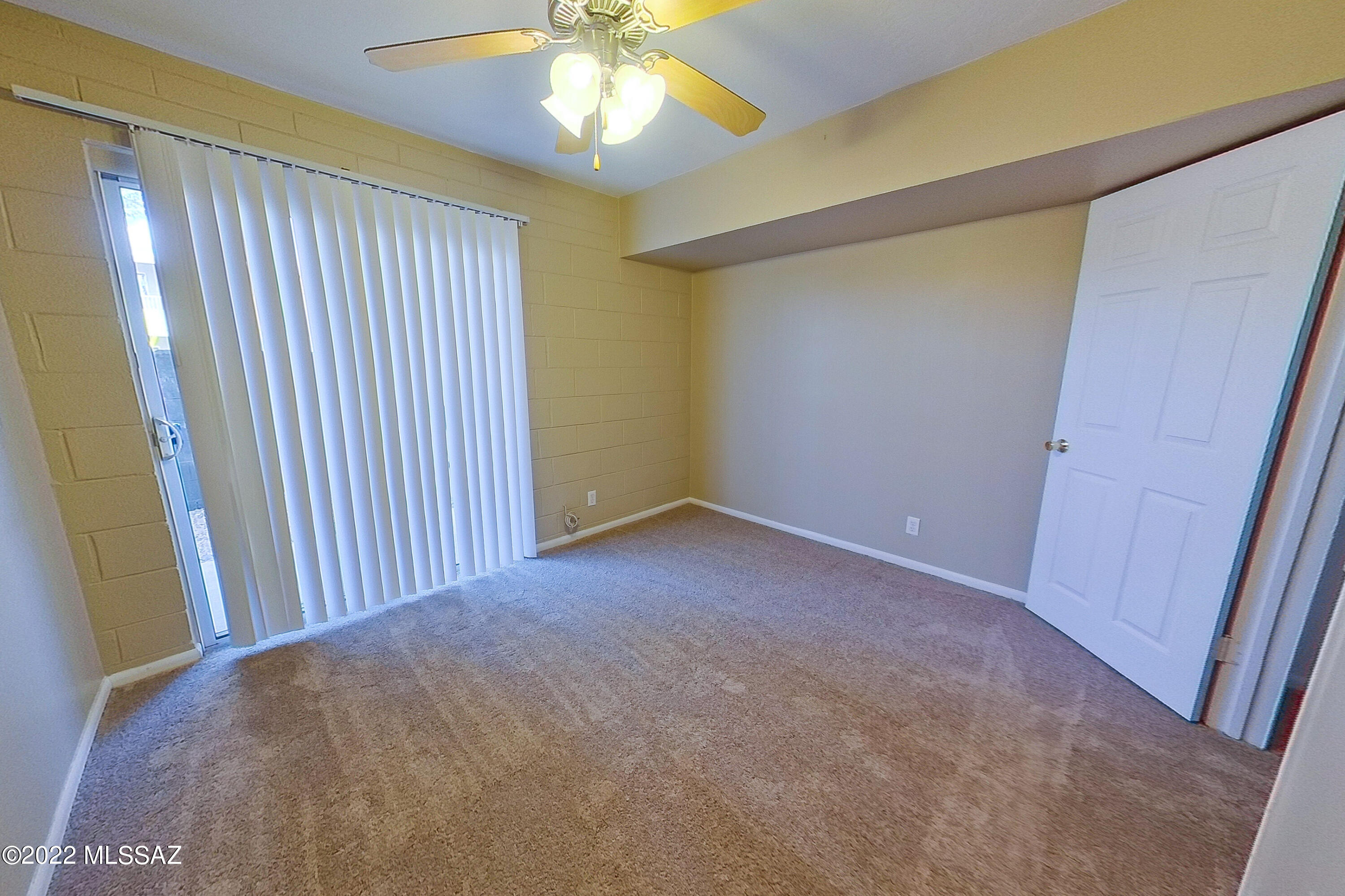 Columbus Park Condominiums (1-60) - Residential