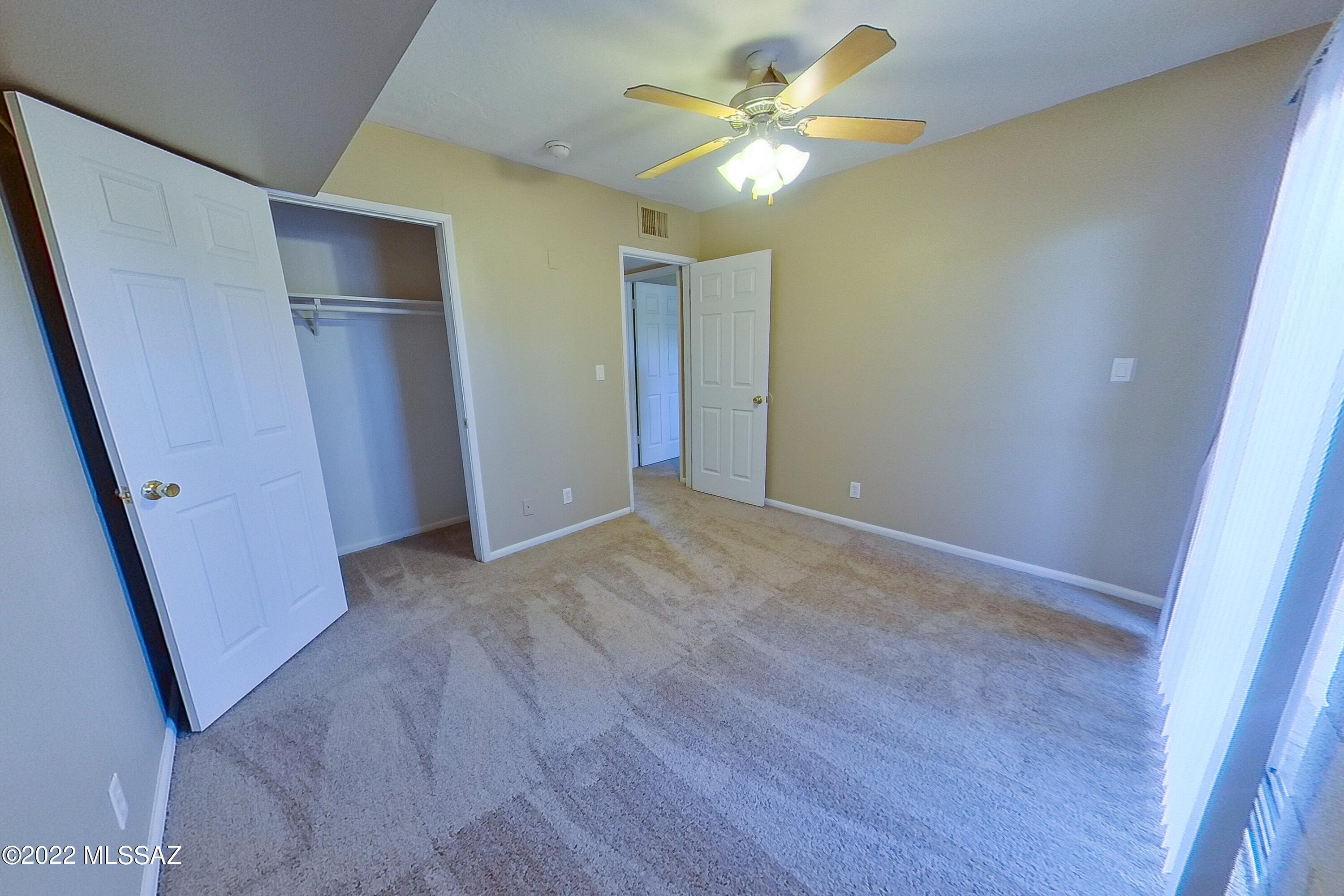 Columbus Park Condominiums (1-60) - Residential