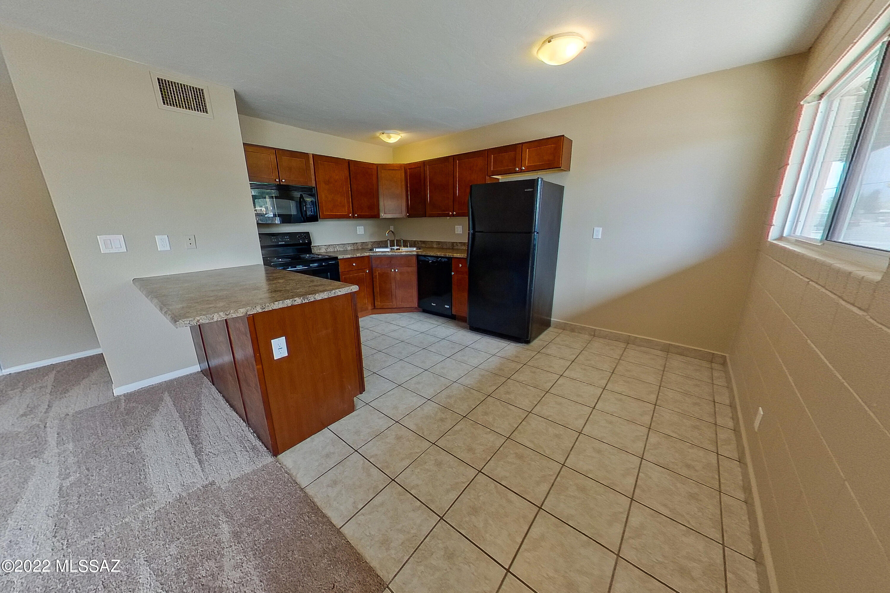 Columbus Park Condominiums (1-60) - Residential