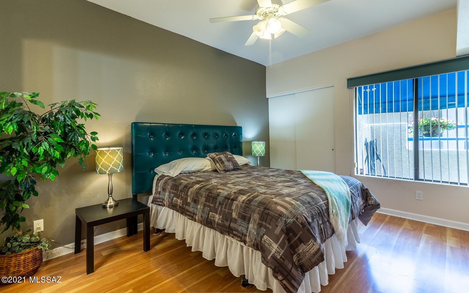 Summertree Condominiums (1-224) - Residential